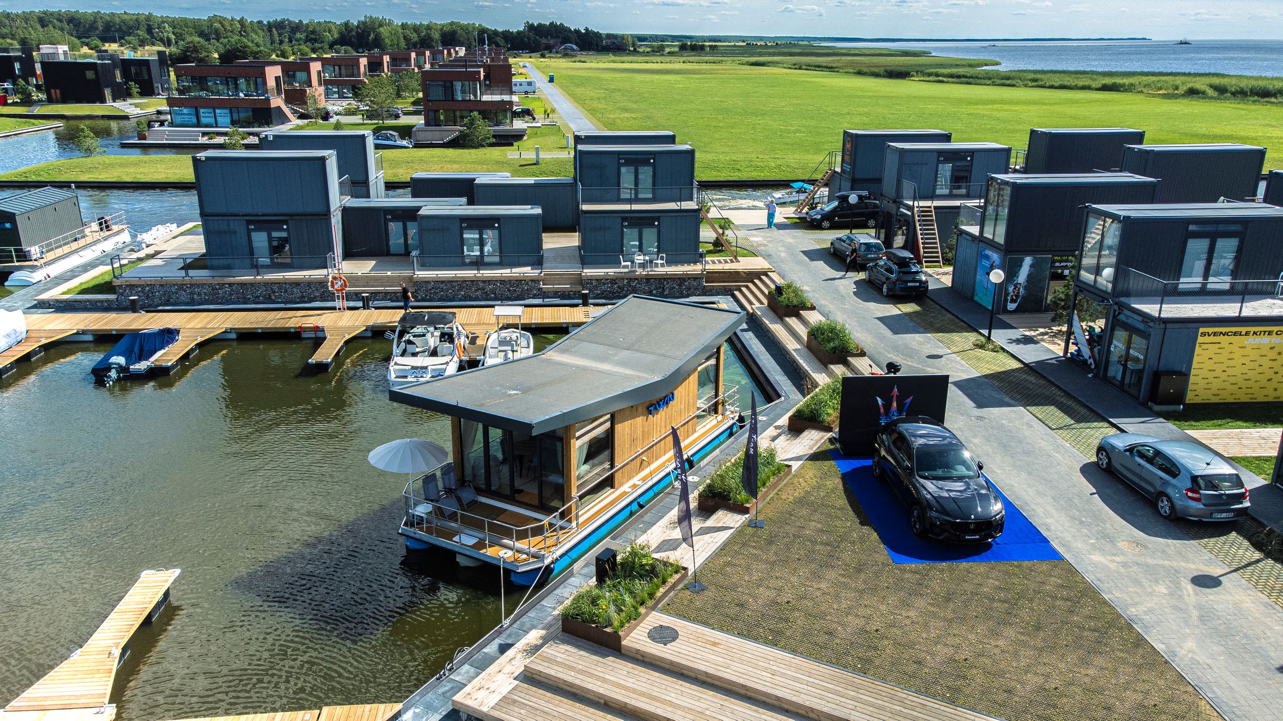 Twin Butterfly Houseboat 2026 – Zelfvarende woonboot nieuwbouw - Foto 4