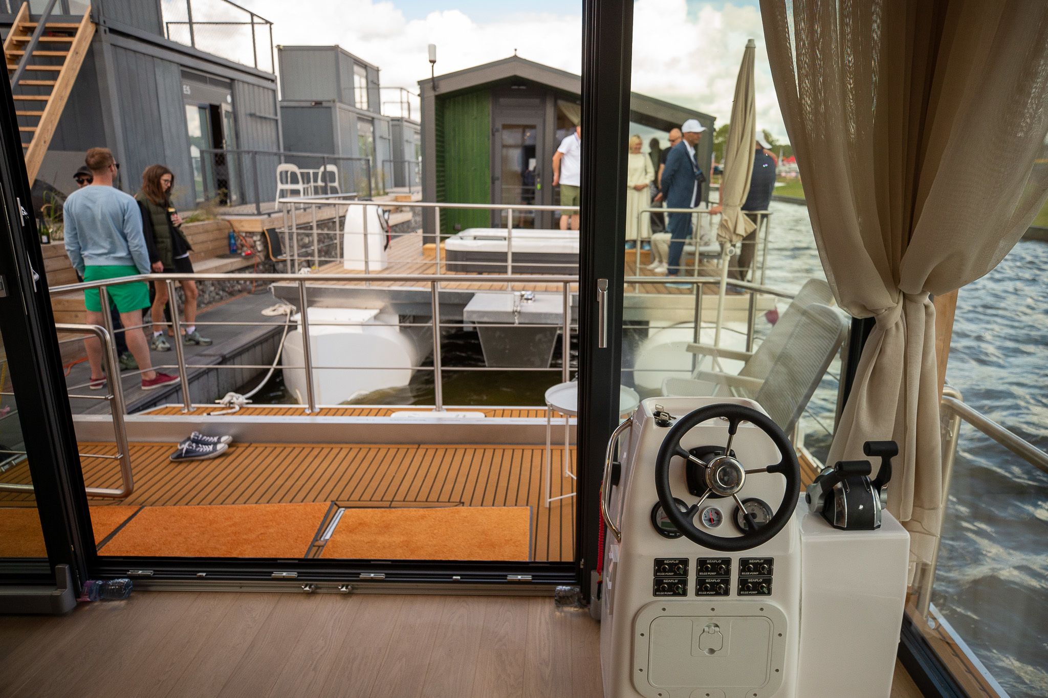Twin Butterfly Houseboat 2026 – Zelfvarende woonboot nieuwbouw - Foto 6
