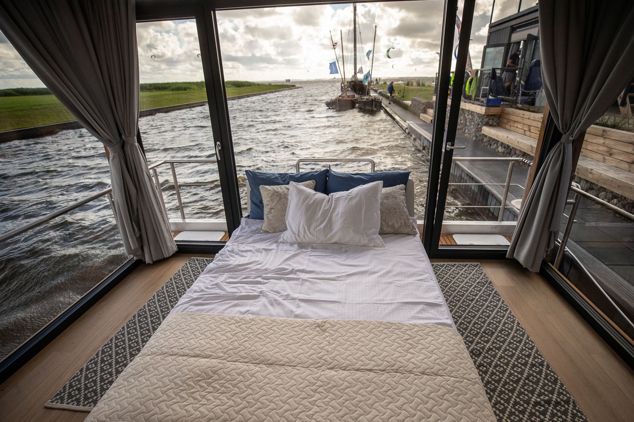 Twin Butterfly Houseboat 2026 – Zelfvarende woonboot nieuwbouw - Foto 7