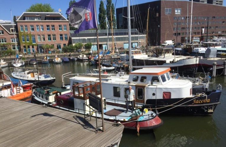 Sleepboot Amsterdammer 1920 – geringe doorvaarthoogte 1,75m - Foto 20