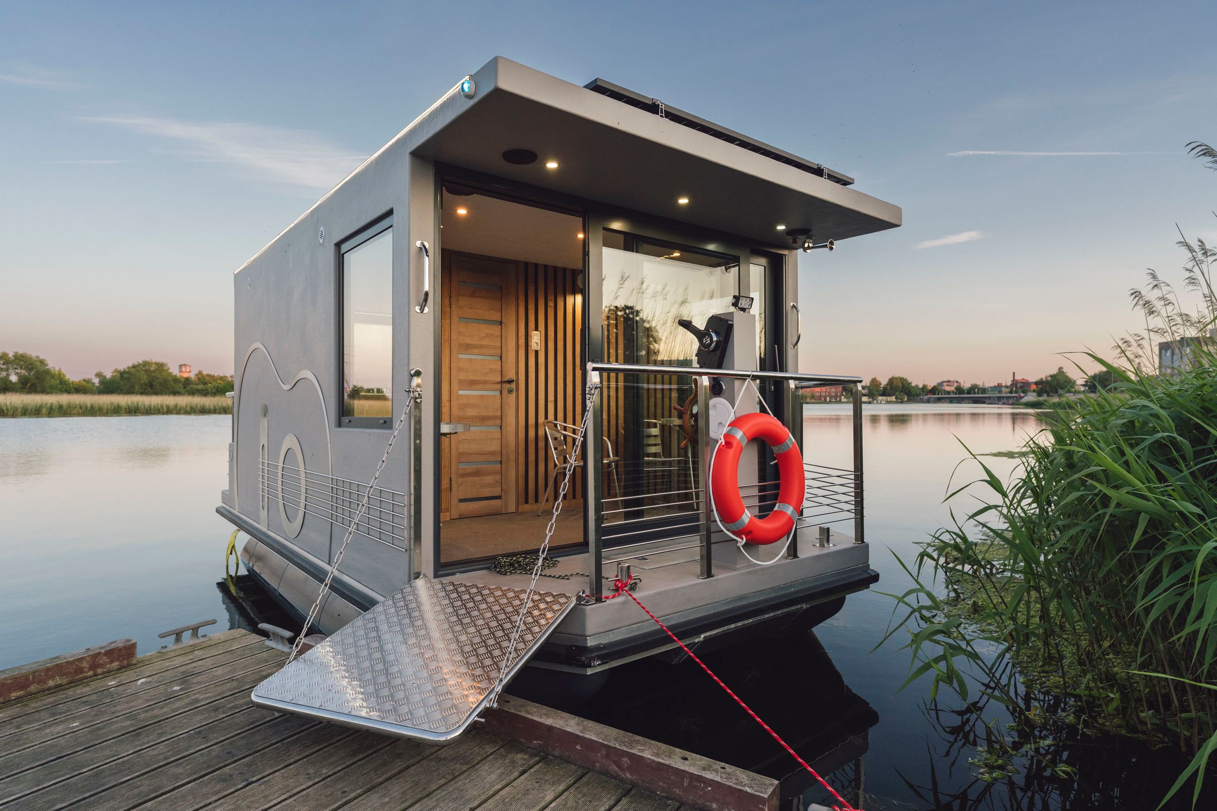 SHB Houseboat GTR 6.3 2025 – Compacte varende woonboot - Foto 3