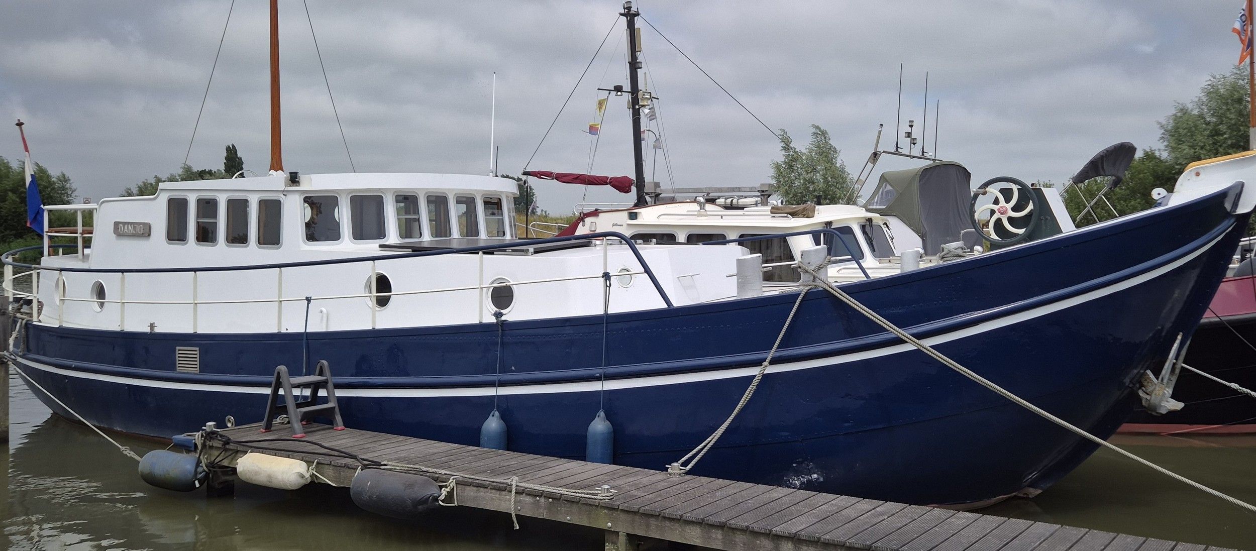 Botter 1935 – woonschip met recente refit