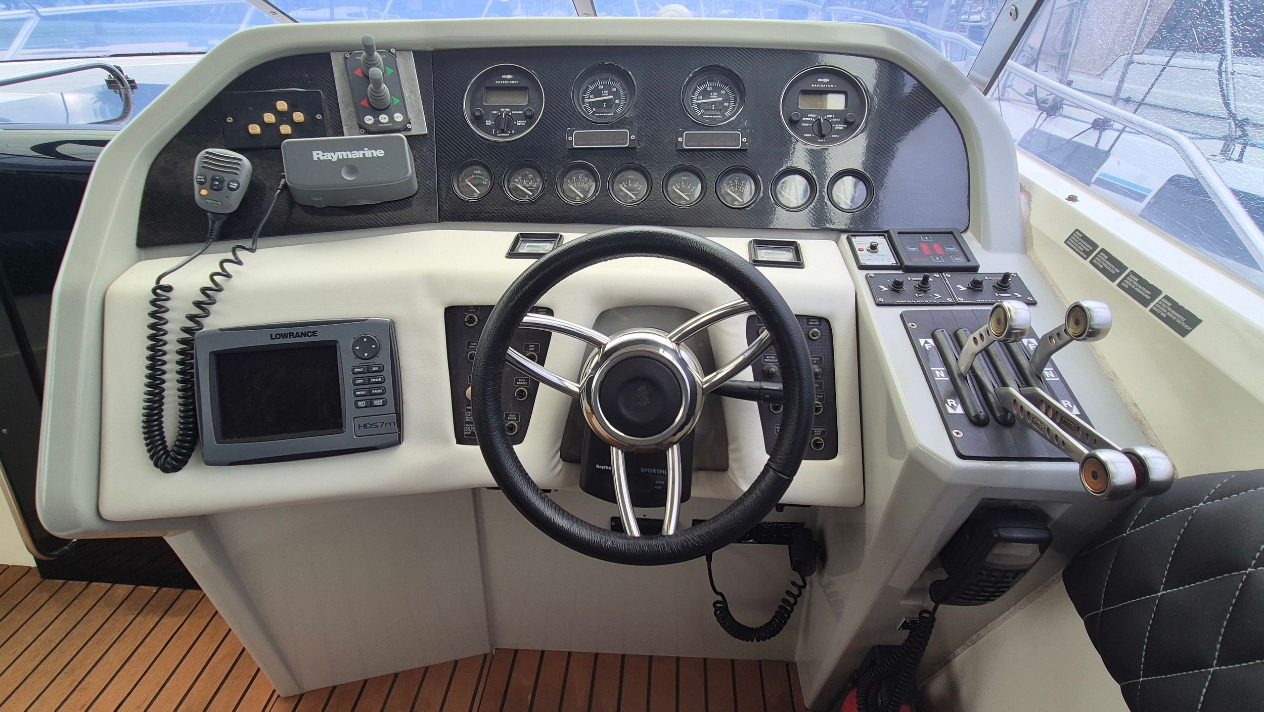Sunseeker 38 Martinique 1990 – Britse sportcruiser met refit - Foto 22