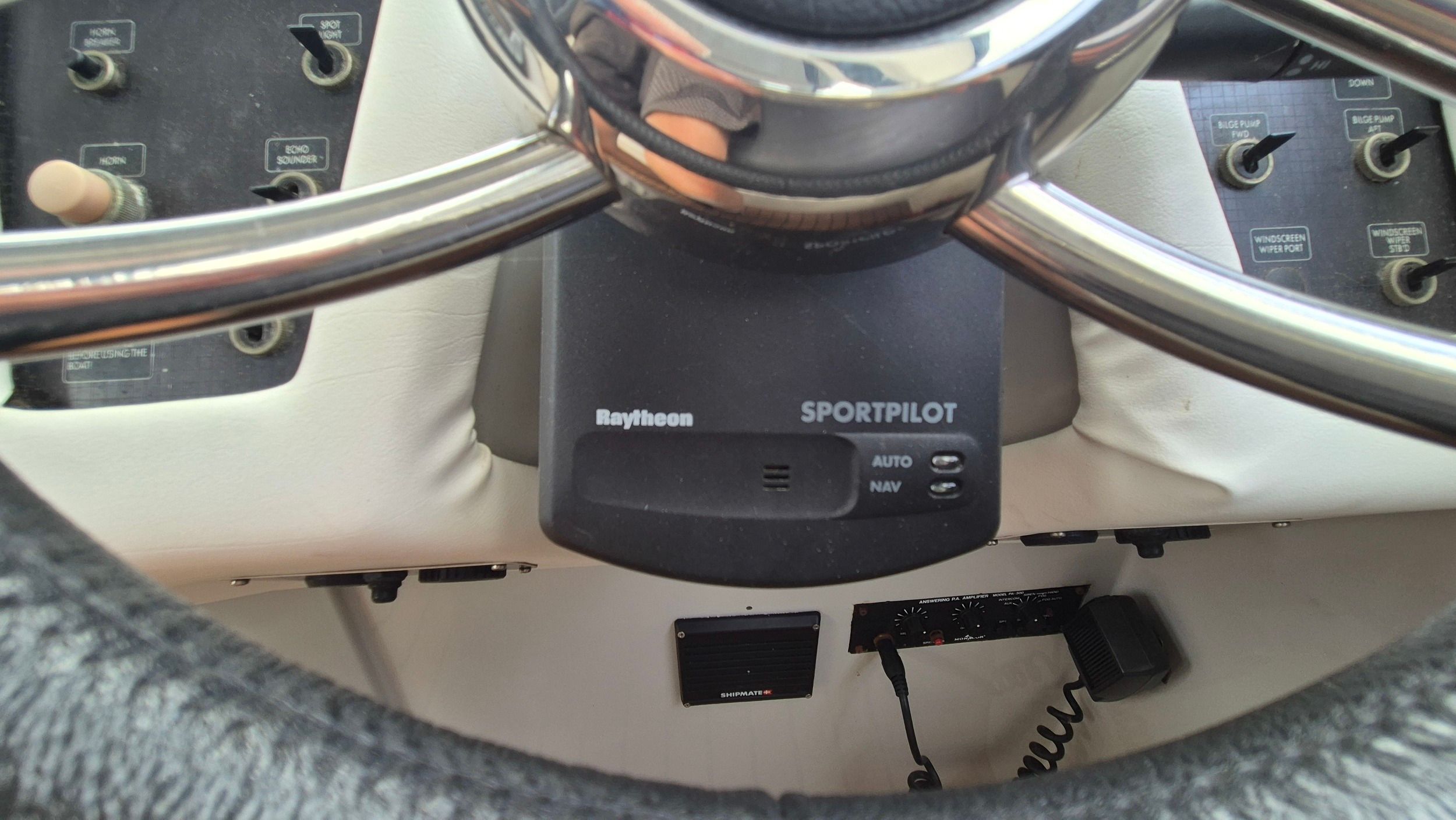 Sunseeker 38 Martinique 1990 – Britse sportcruiser met refit - Foto 28