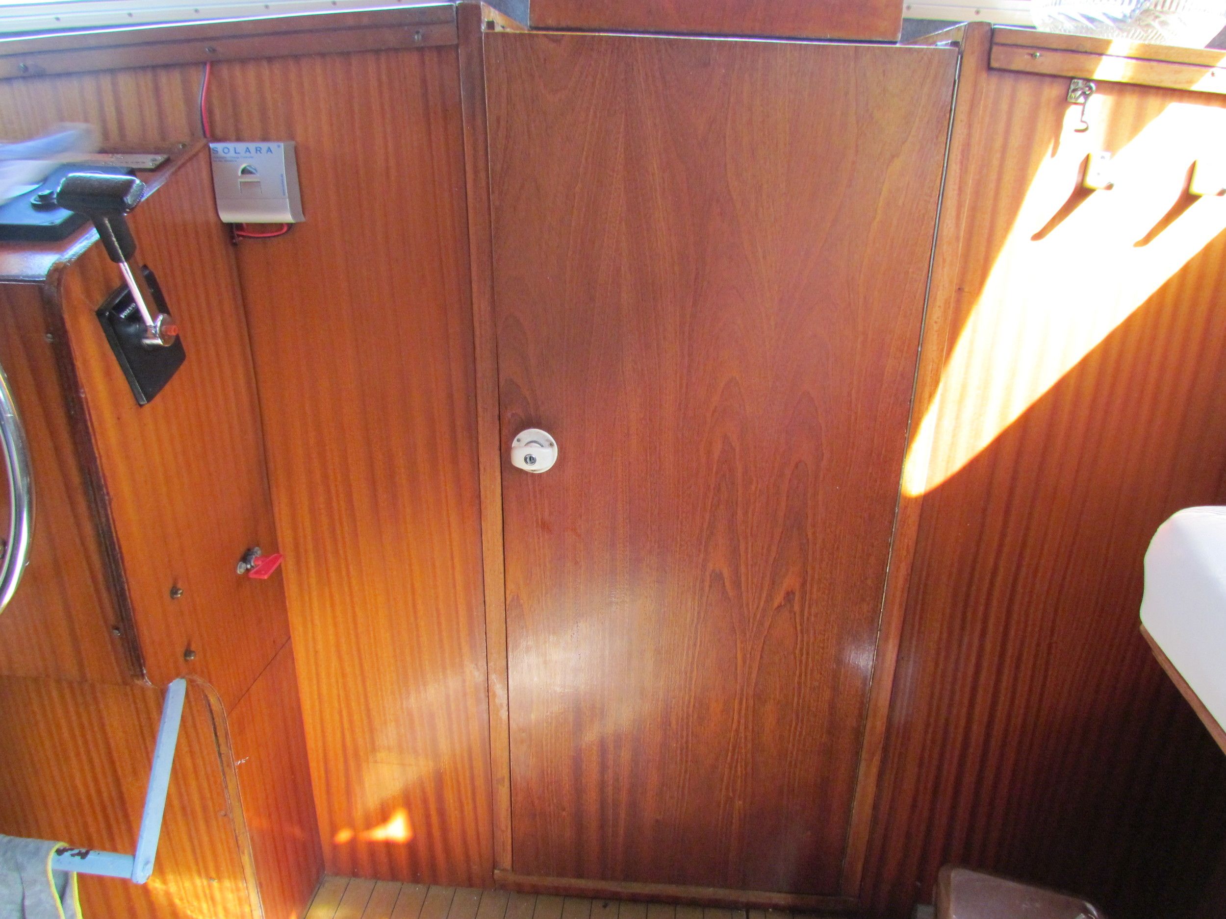 Babilja 1035 (1980) – stalen motorboot met weinig draaiuren - Foto 16