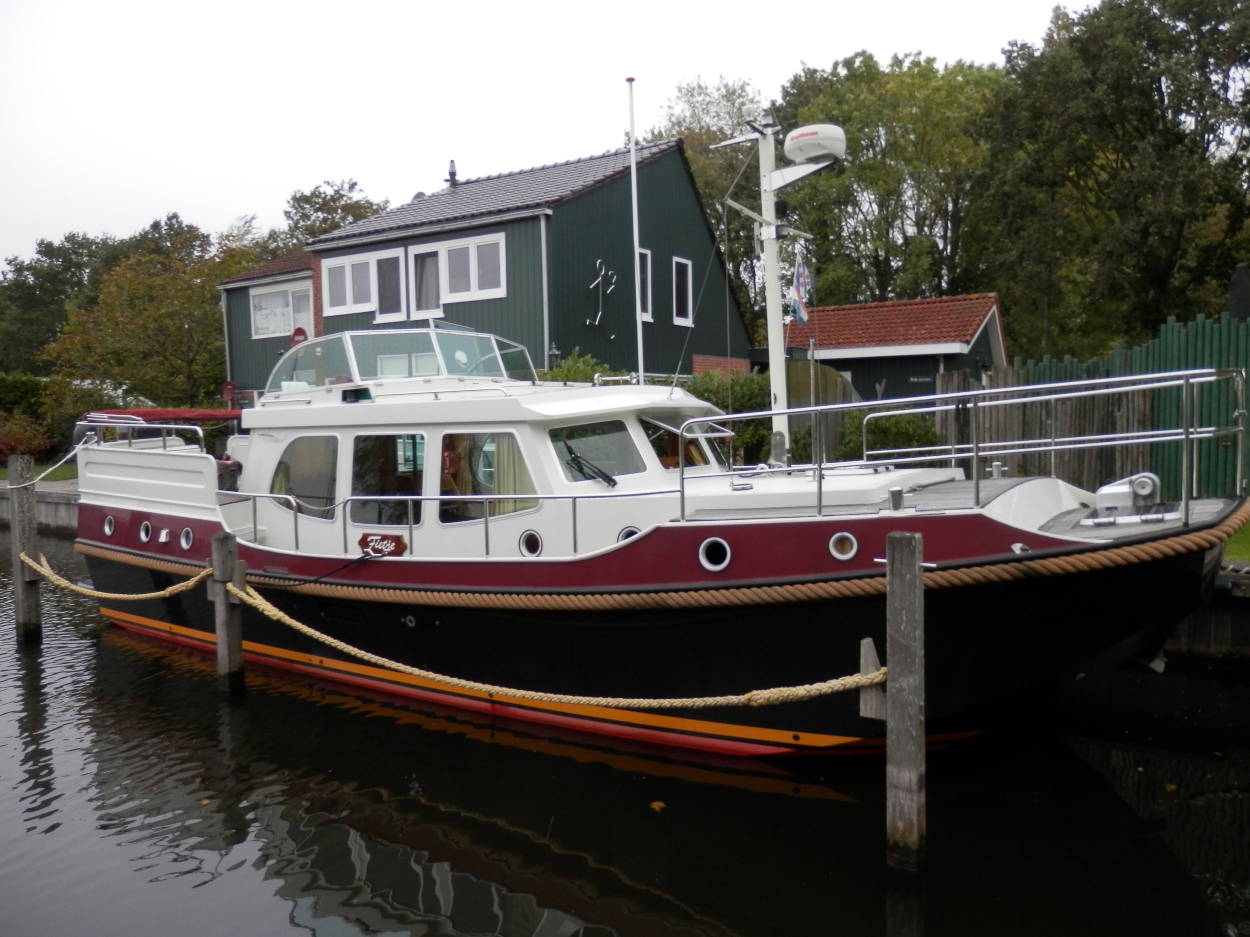 Linssen 380 Dutch Sturdy AC Twin 2002 – Stalen tweemotorige cruiser - Foto 6
