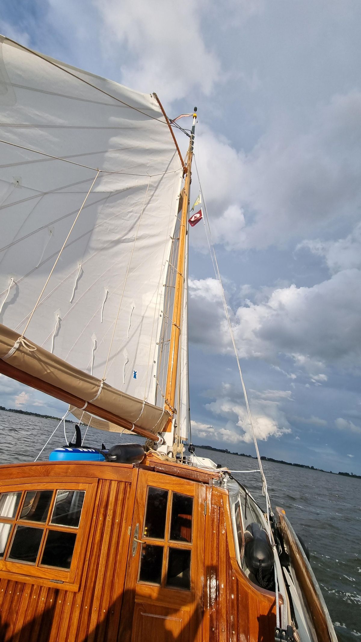 Zeeschouw Huitema 9.50 1983 – verhuurrijp flatbottom zeilschip - Foto 3