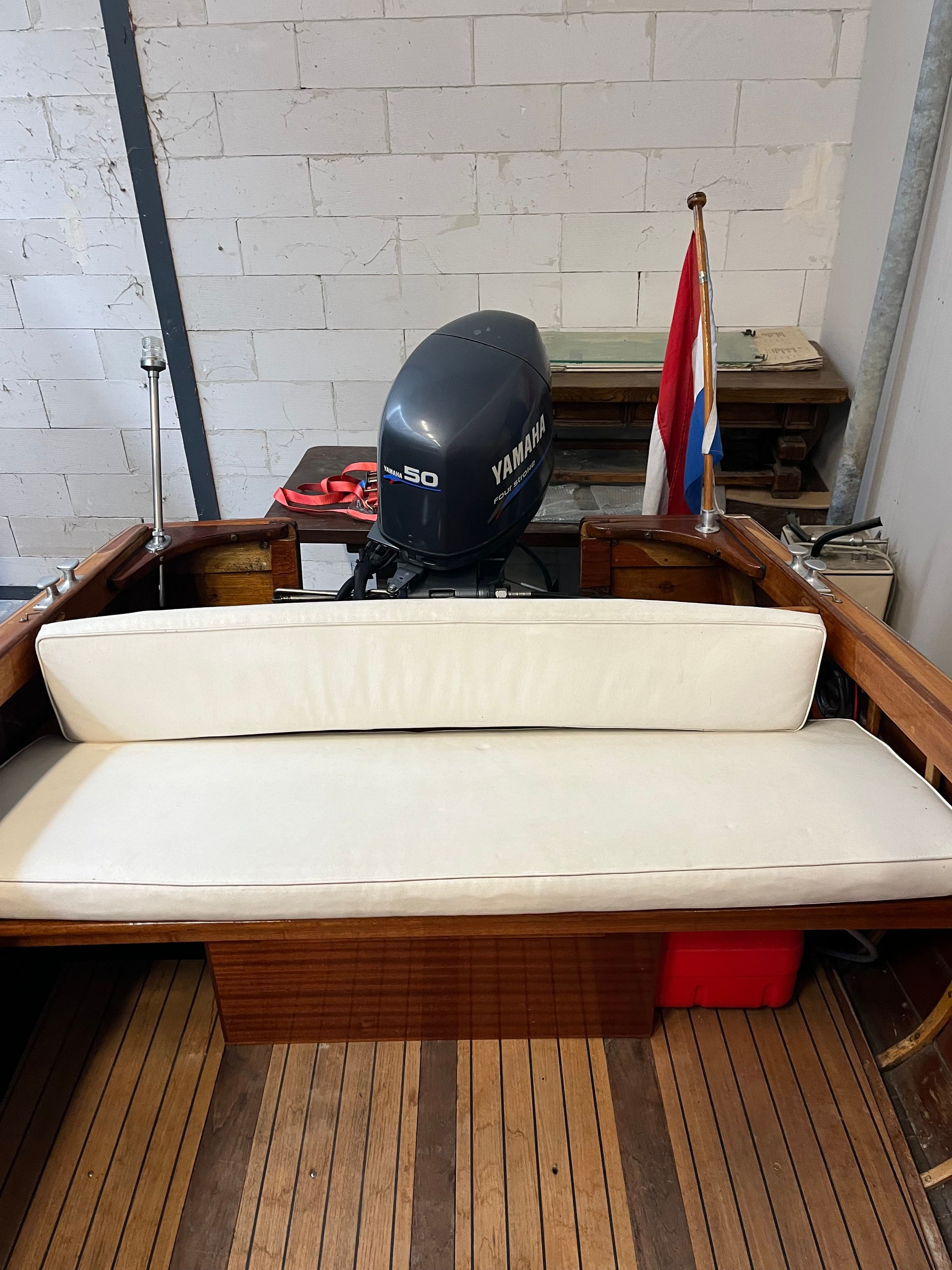 Flying Finn 5.25 1960 – Klassiek houten motorbootje met trailer - Foto 10