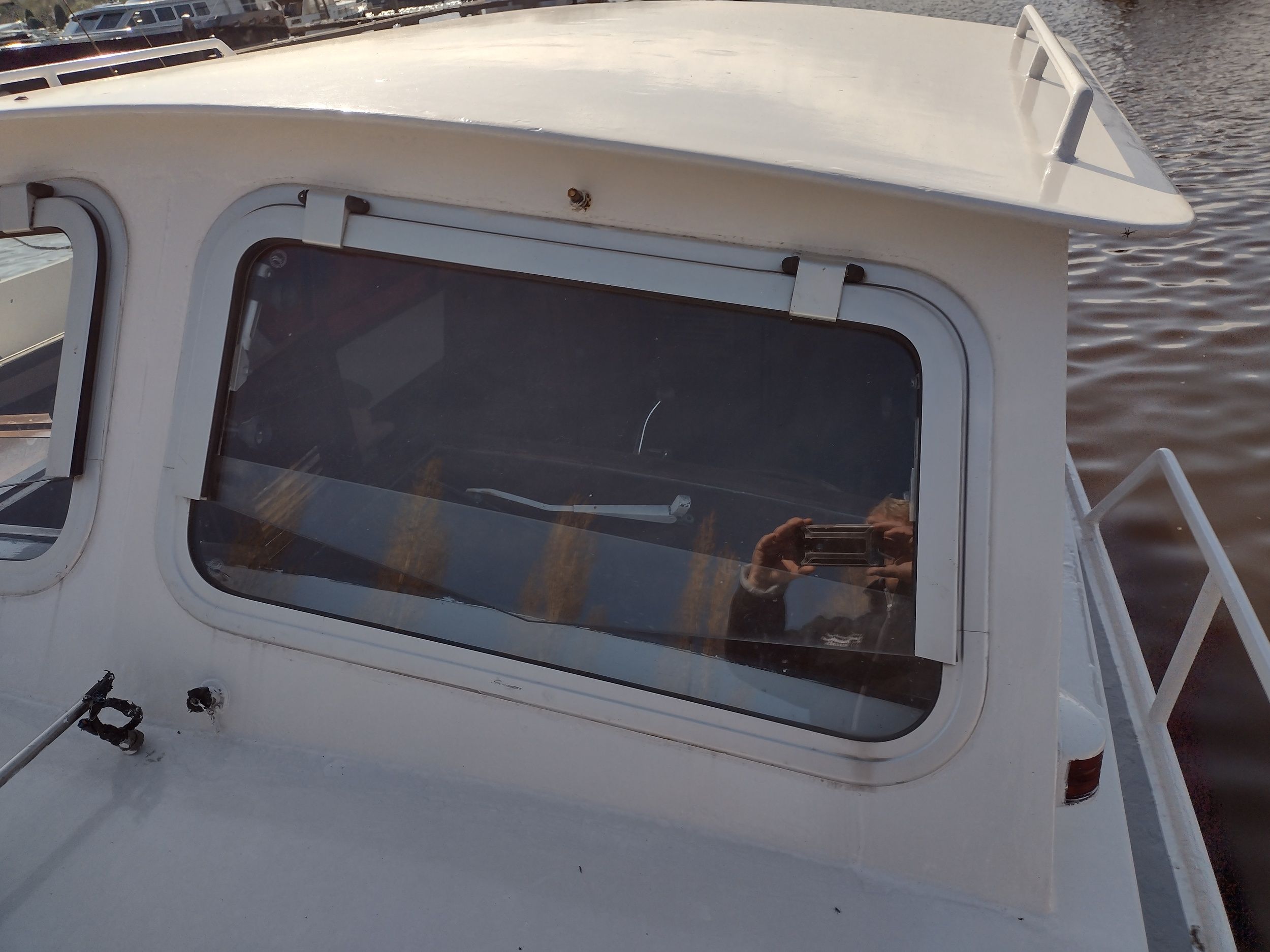 Boornkruiser 880 OK/AK 1982 – stalen motorkruiser met 4 hutten - Foto 15