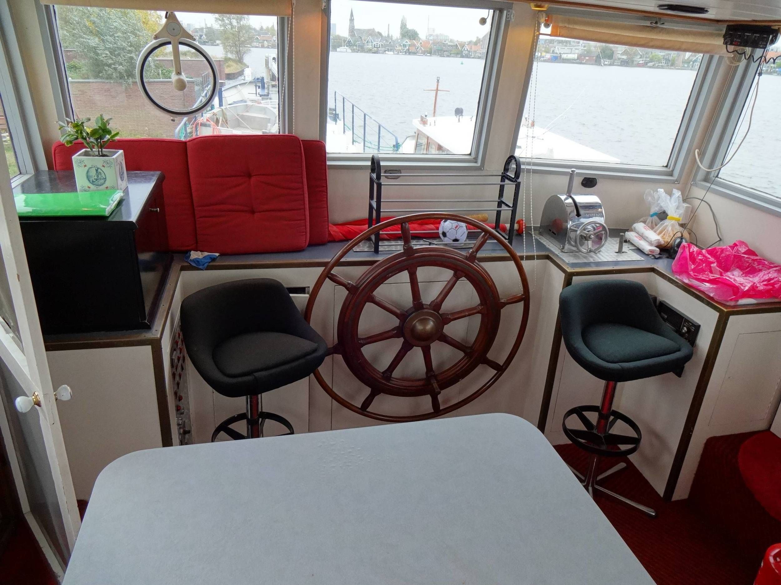 Woonboot 38.00 1955 – Ms Juliana met atelier aan boord - Foto 7
