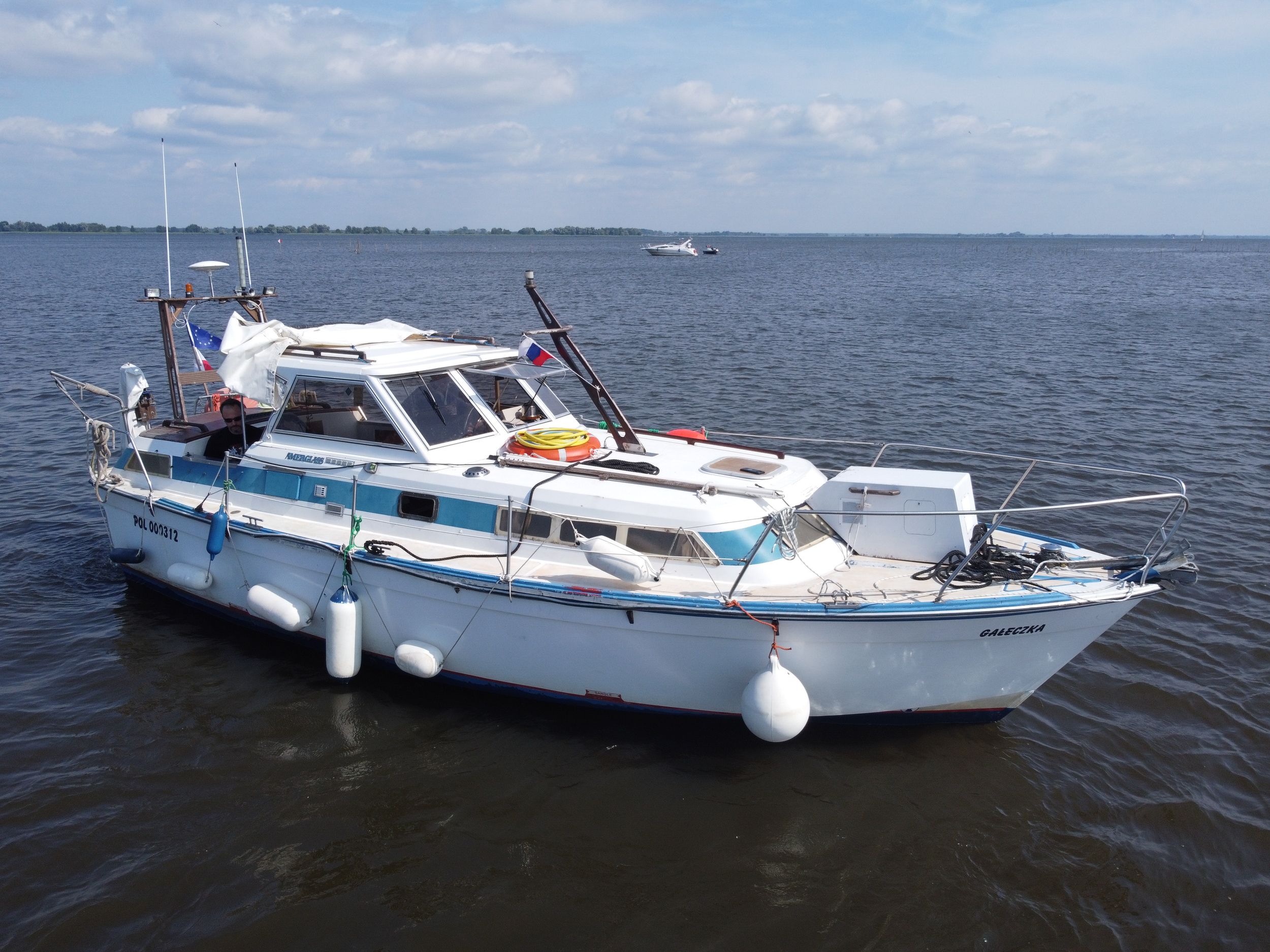 Amerglass Searunner 30 AK 1978 – robuuste motorboot
