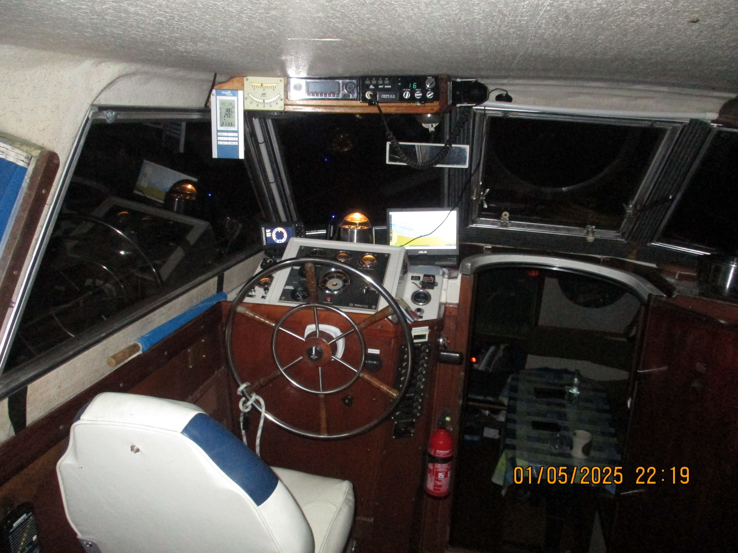 Amerglass Searunner 30 AK 1978 – robuuste motorboot - Foto 27