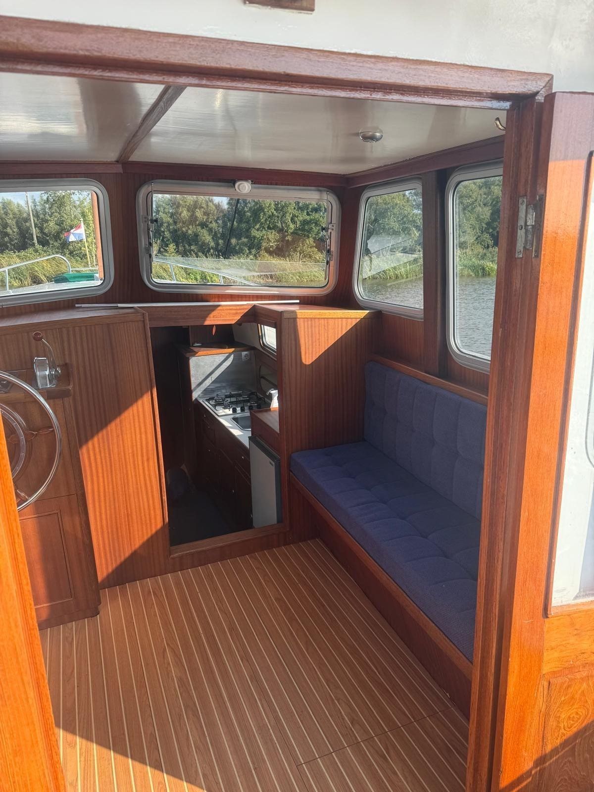 Waalkotter 980 OK 1982 – Stalen motorjacht met 4 hutten - Foto 27