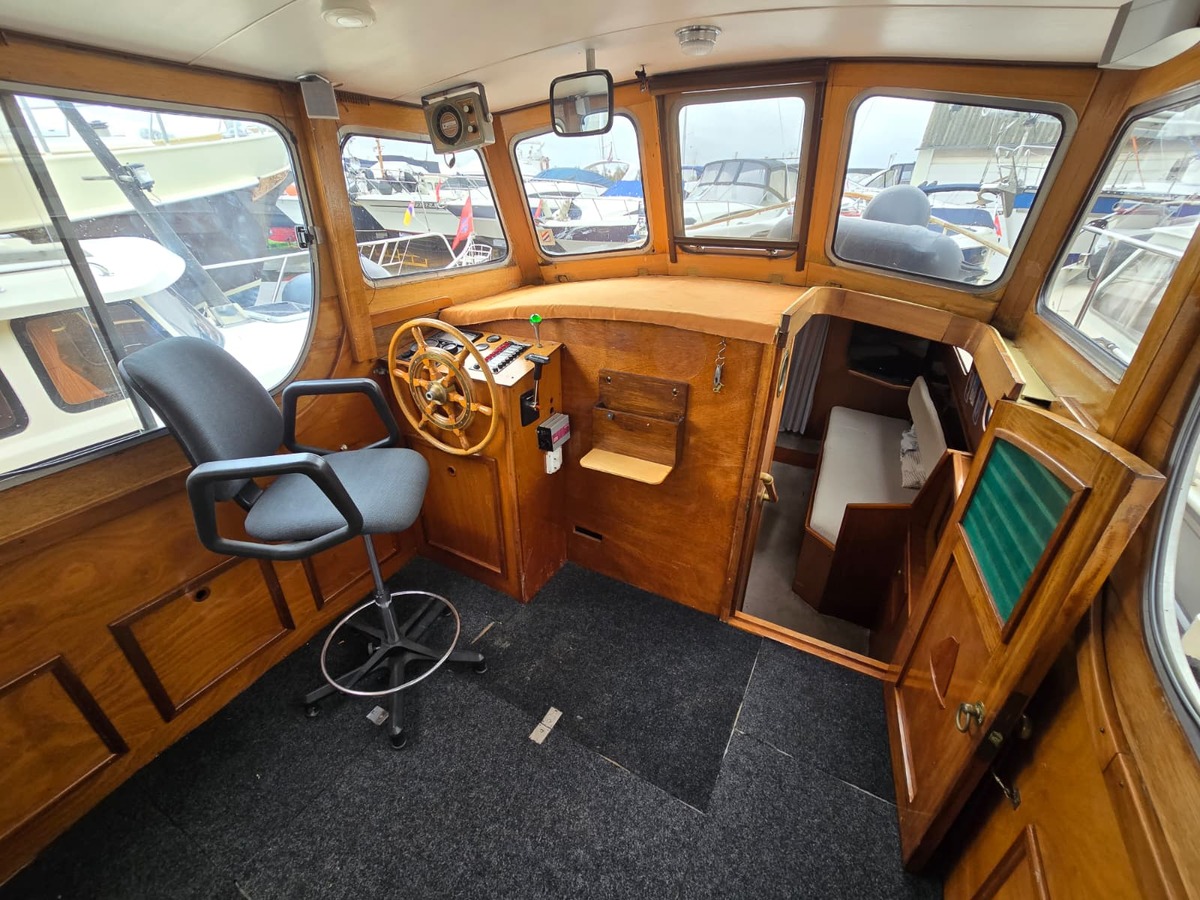 Motorjacht Lovely 985 OK 1987 – stalen romp, 9,85m - Foto 4