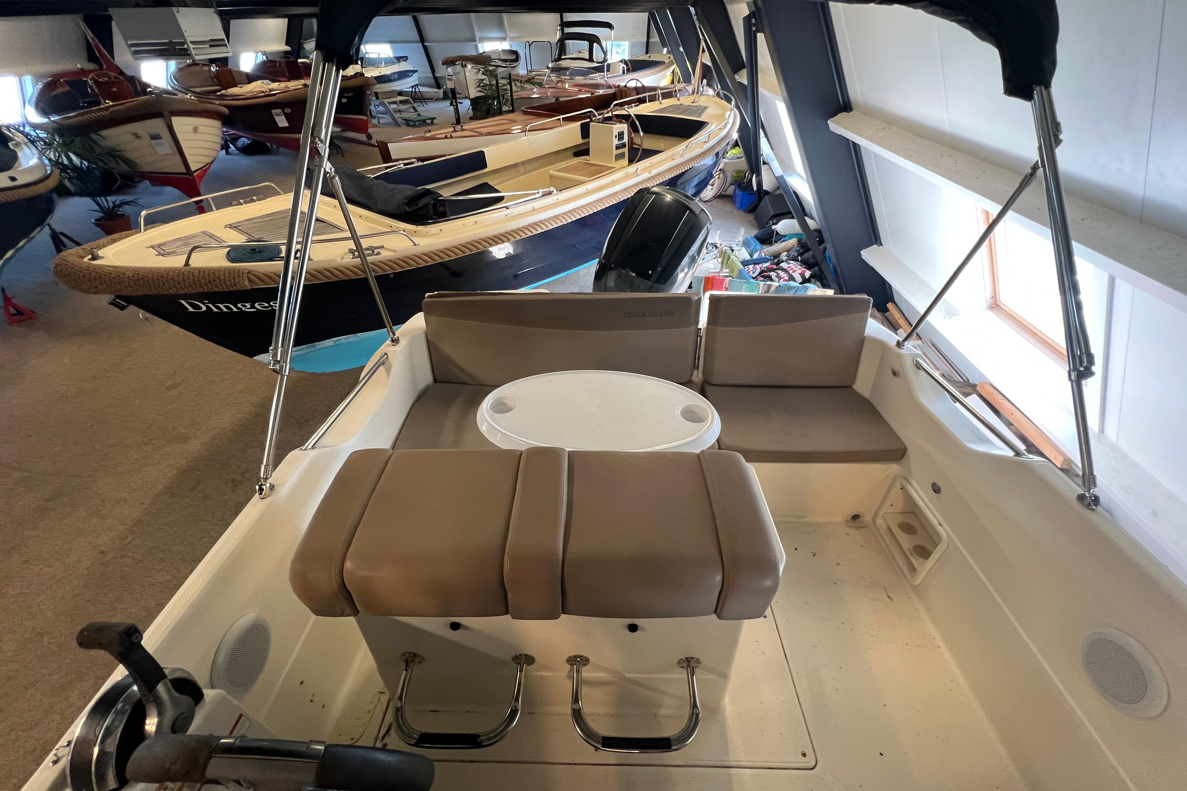 Quicksilver Activ 605 Sundeck 2019 – instapklare dagcruiser - Foto 3