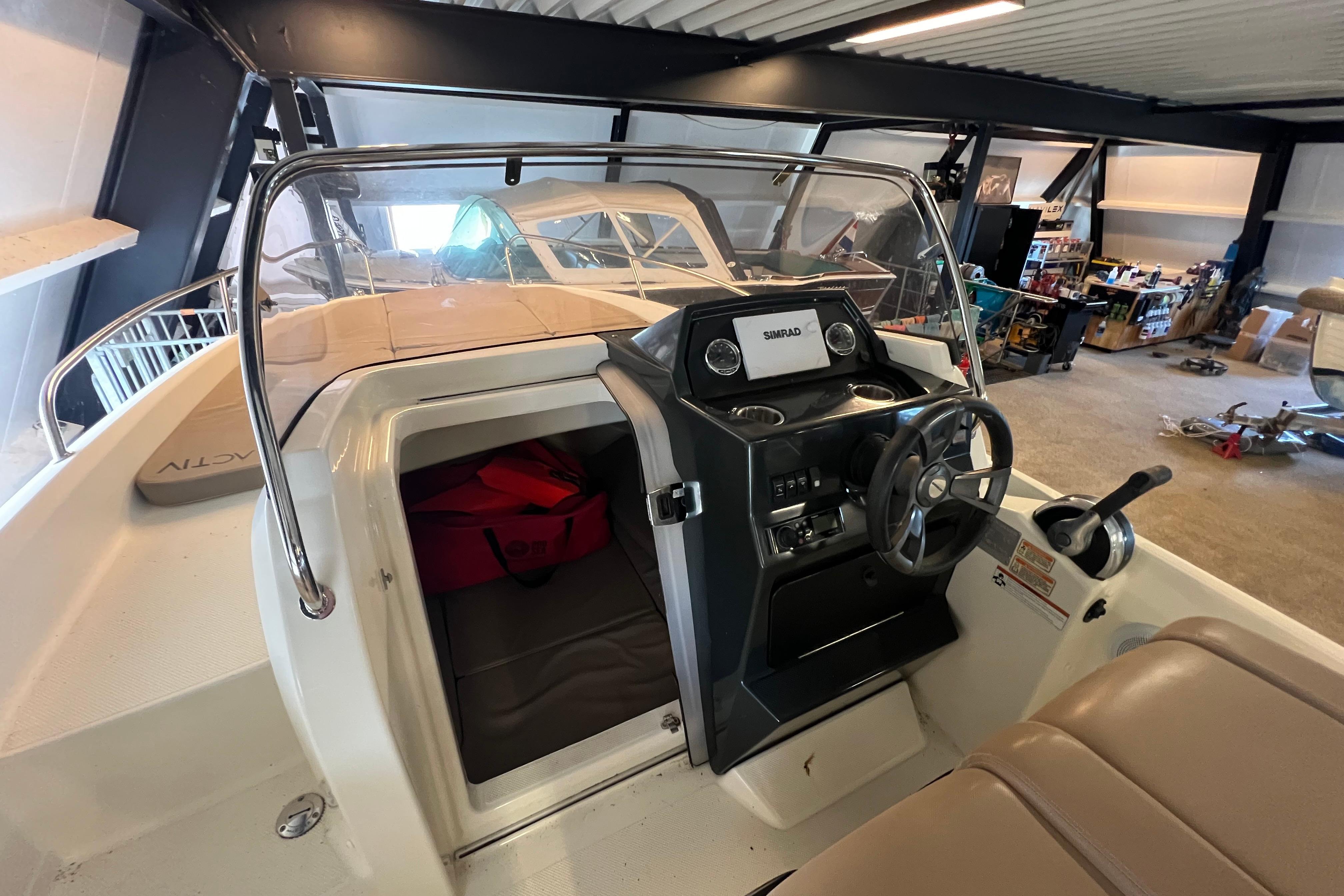 Quicksilver Activ 605 Sundeck 2019 – instapklare dagcruiser - Foto 4