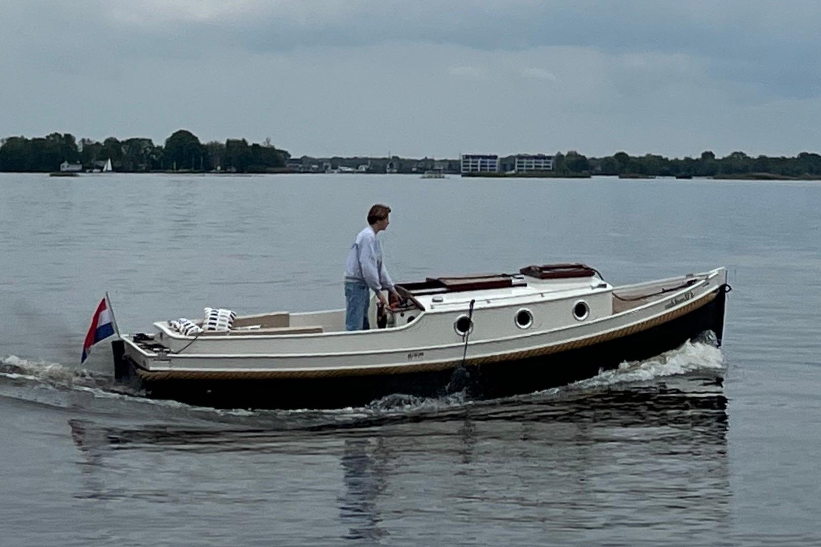 Eurosloep 660 (2007) – Klassieke stalen sloep met boegschroef - Foto 8