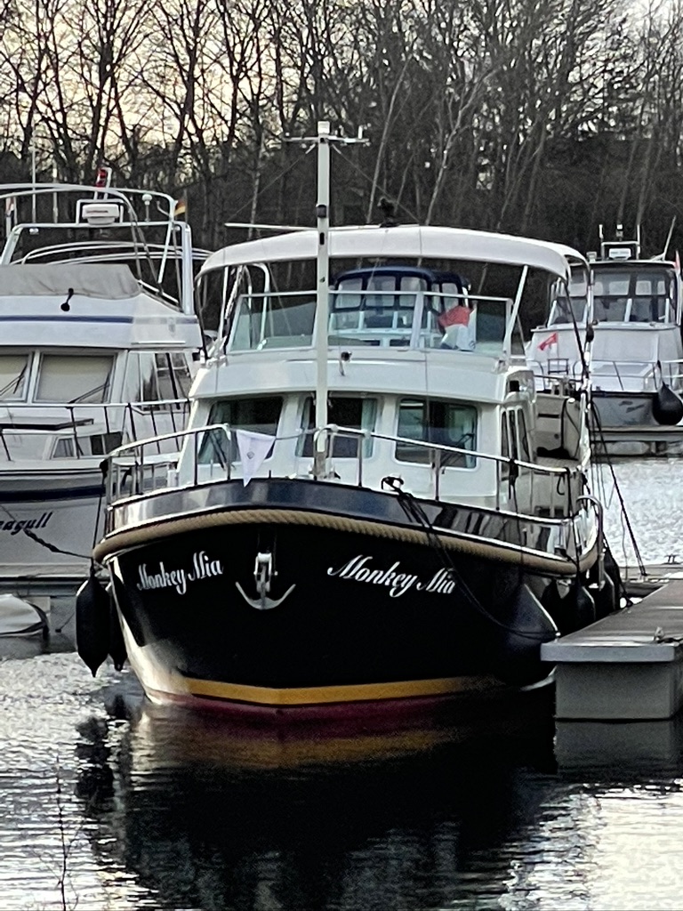 Linssen Grand Sturdy 380 AC 2002 – stalen verdringervaarder
