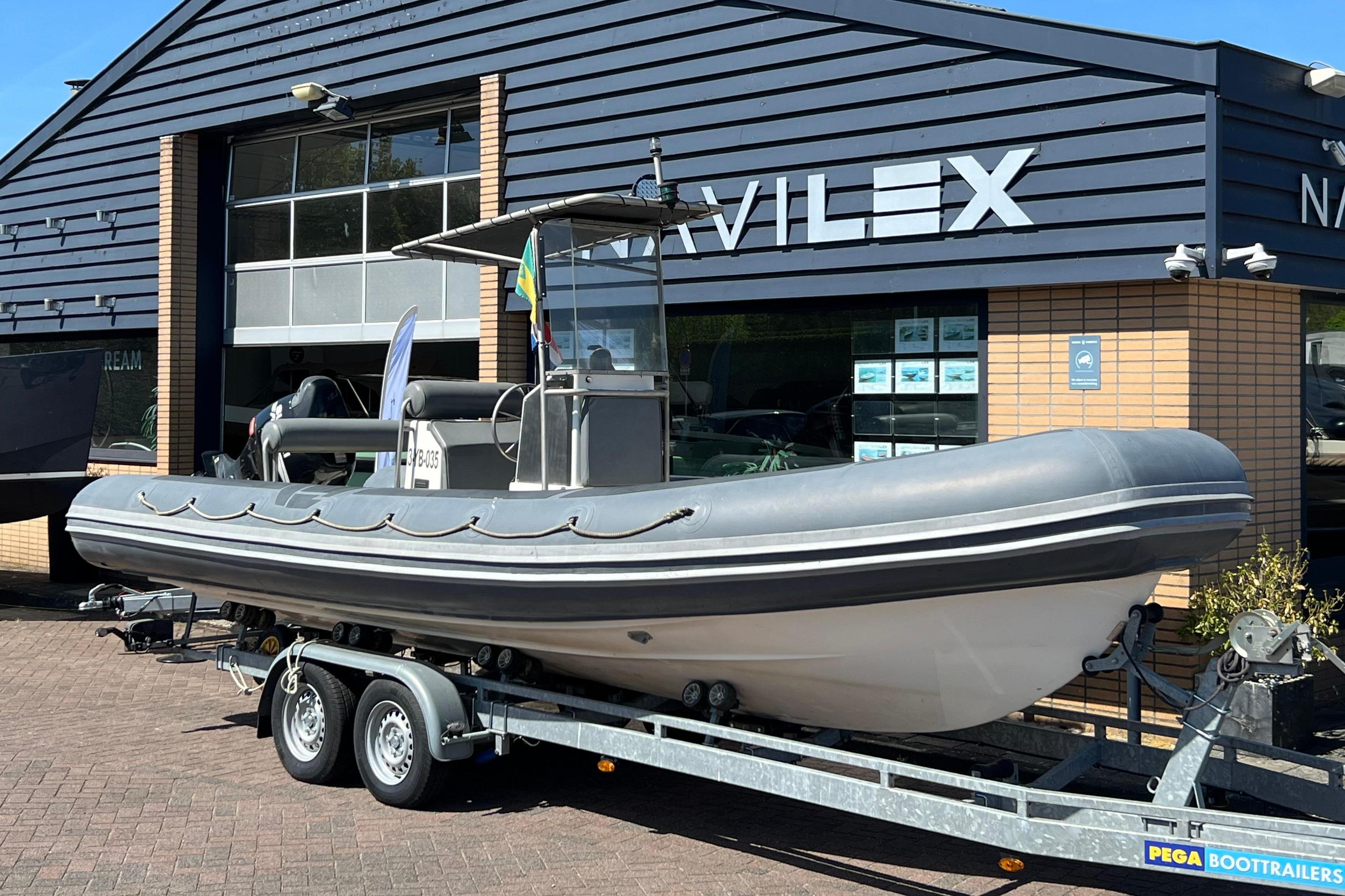 Novamarine RIB 650 2002 – 140 pk Suzuki + trailer