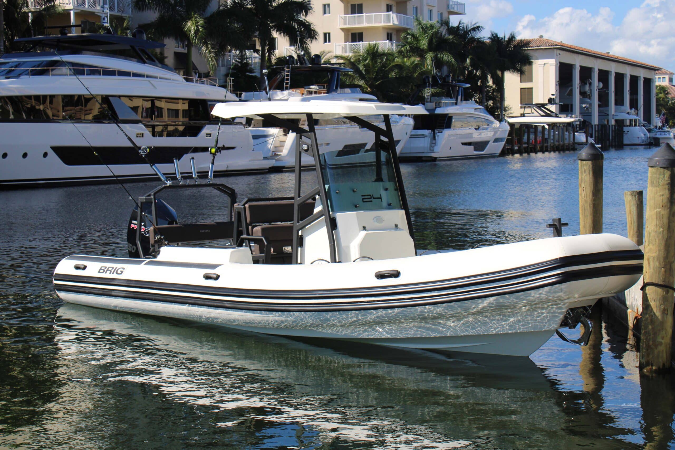 BRIG Navigator 2025 – V-bodem sloep van 7,3 meter - Foto 17