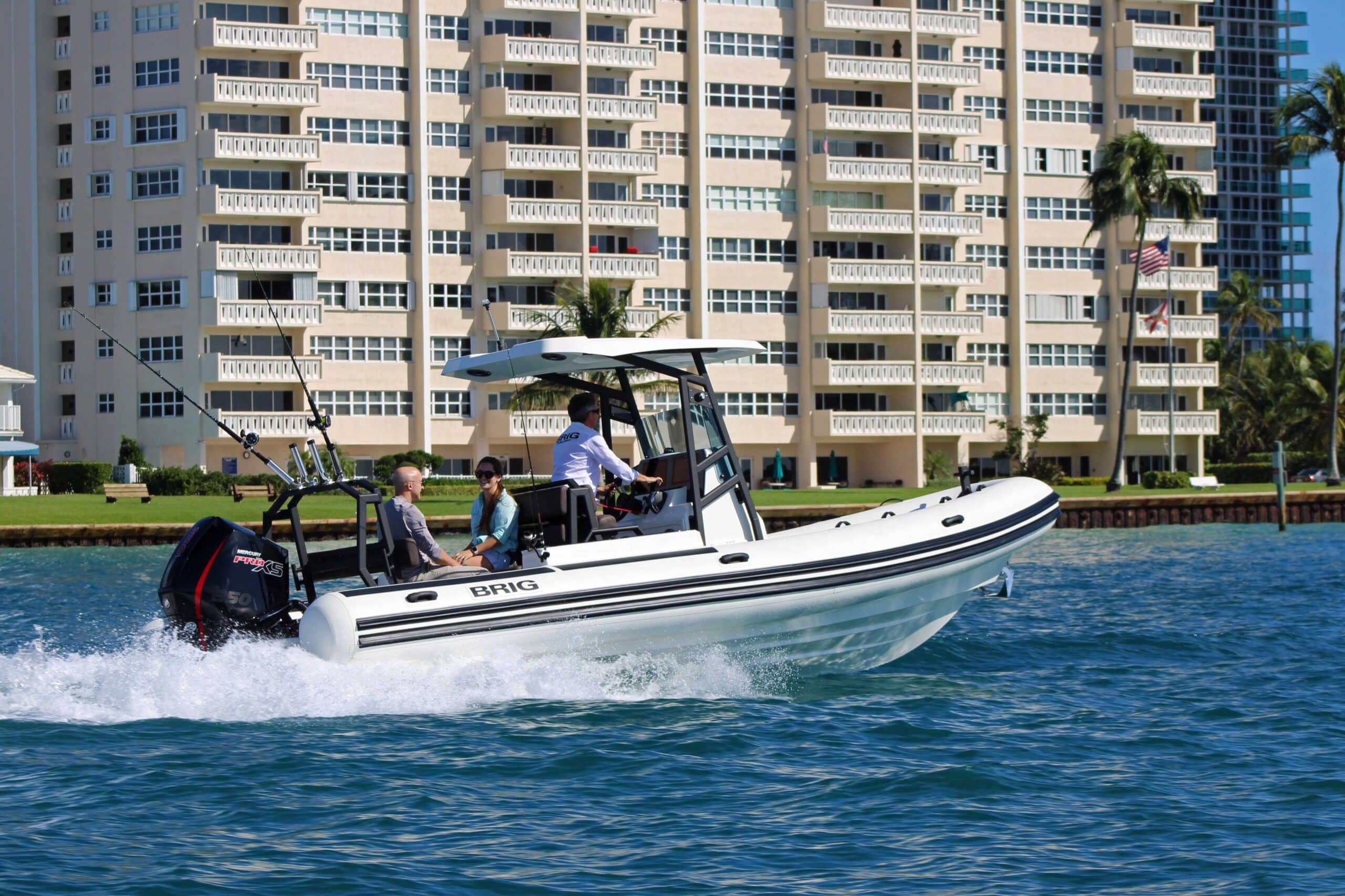 BRIG Navigator 2025 – V-bodem sloep van 7,3 meter - Foto 20