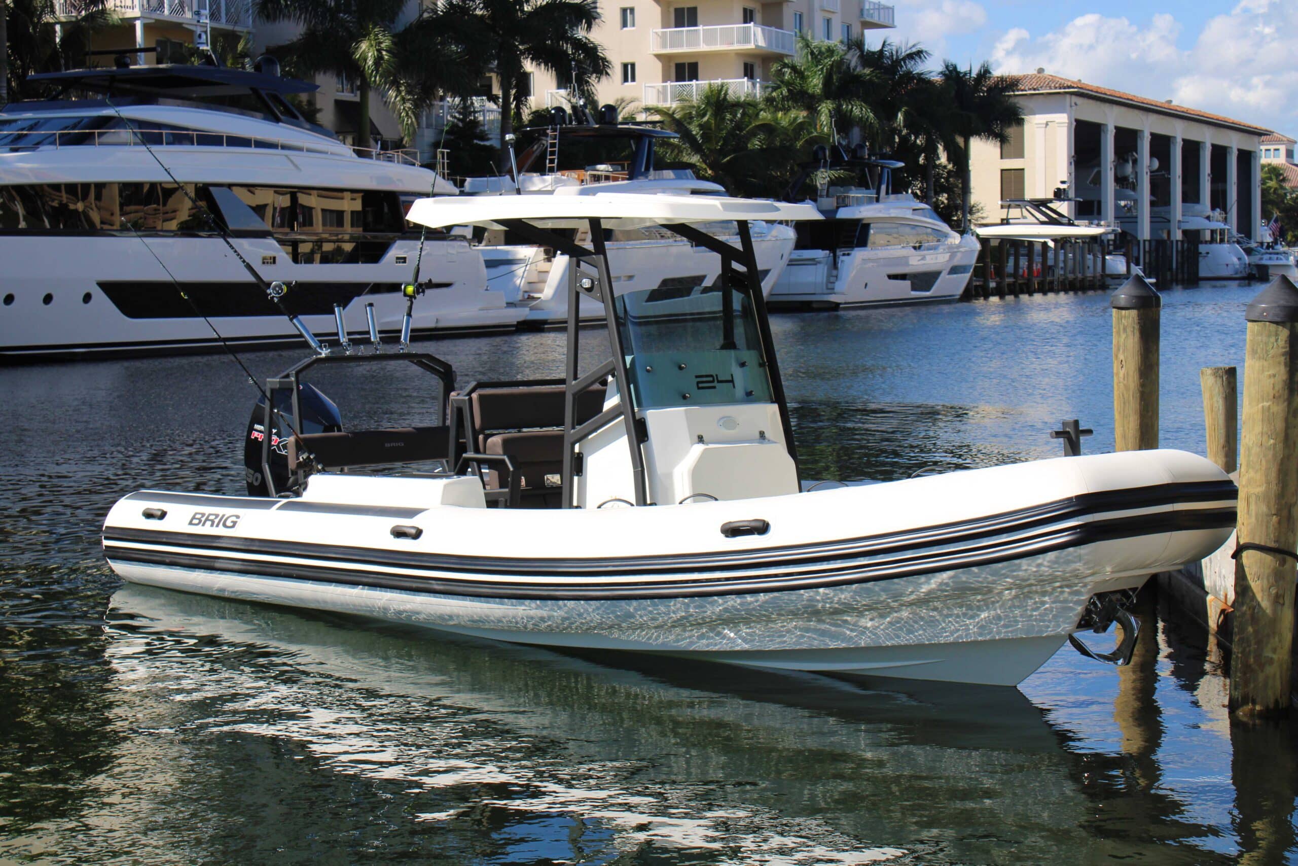 BRIG Navigator 2025 – V-bodem sloep van 7,3 meter - Foto 23
