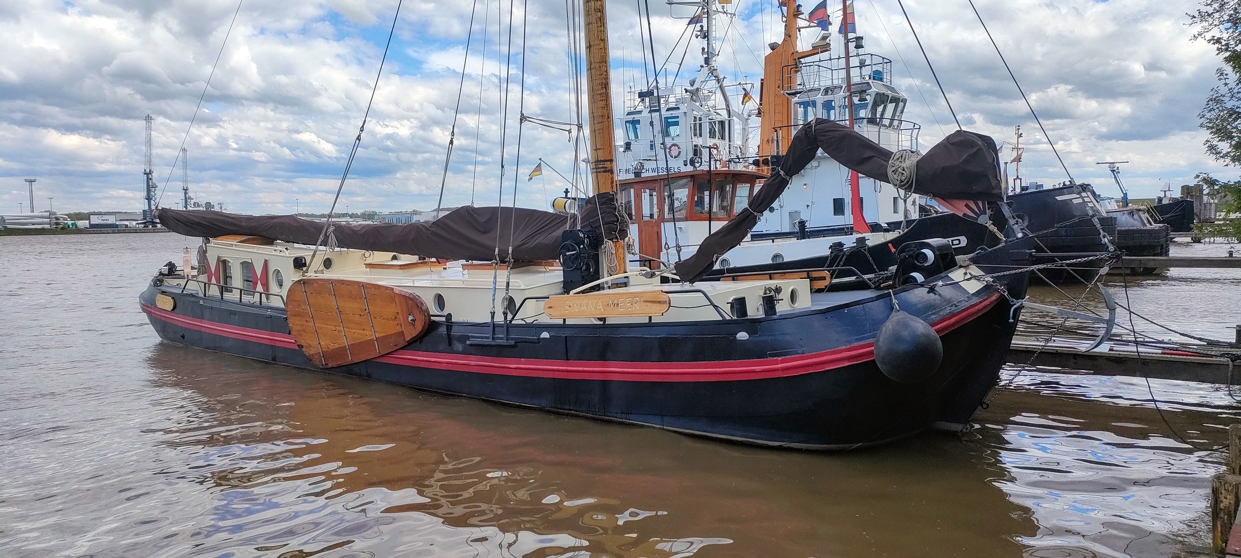 Tjalk 17.95 m 1895 – Gereviseerde stalen platbodem - Foto 1