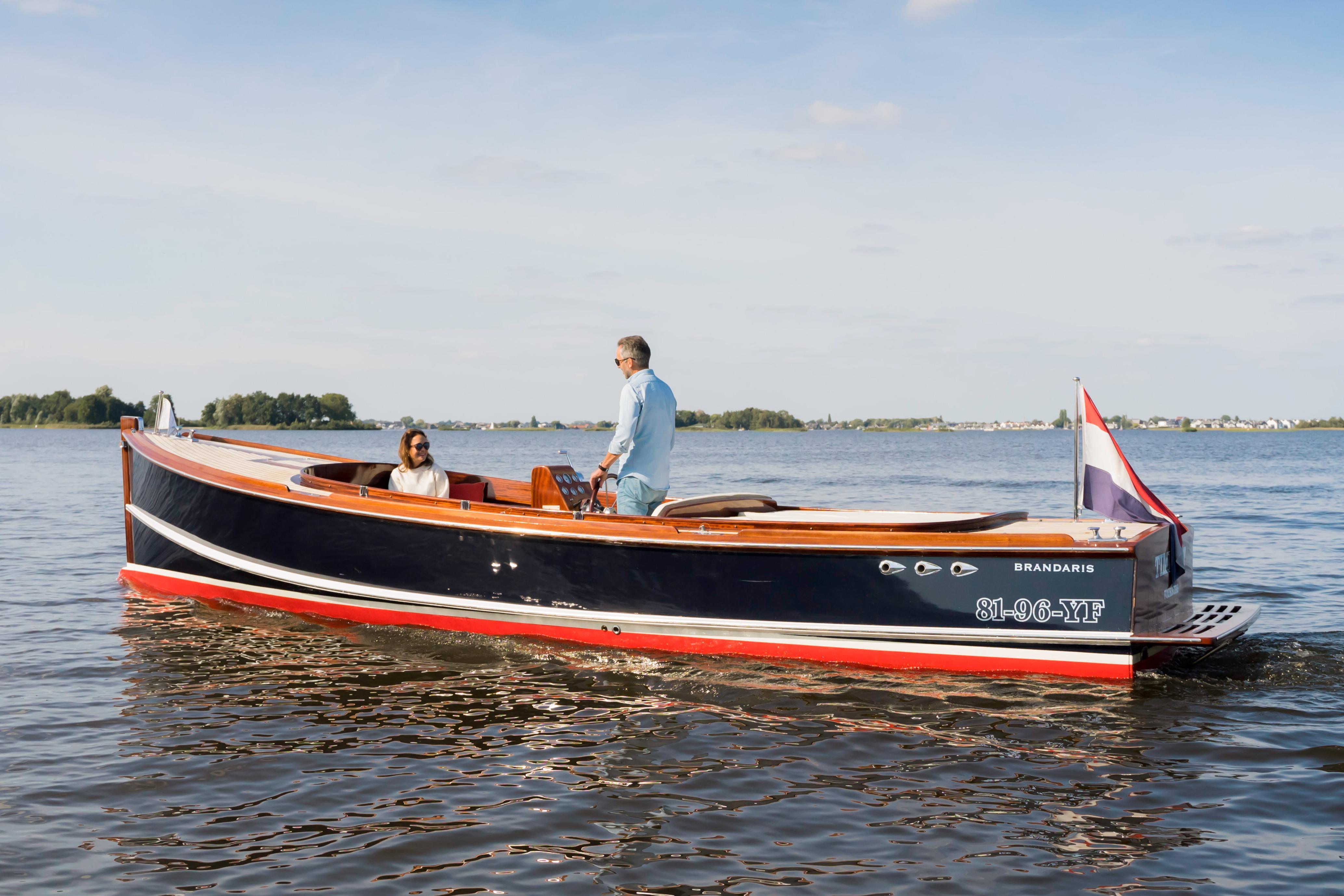 Brandaris Barkas 845 2003 – polyester sloep met overdekte historie - Foto 1