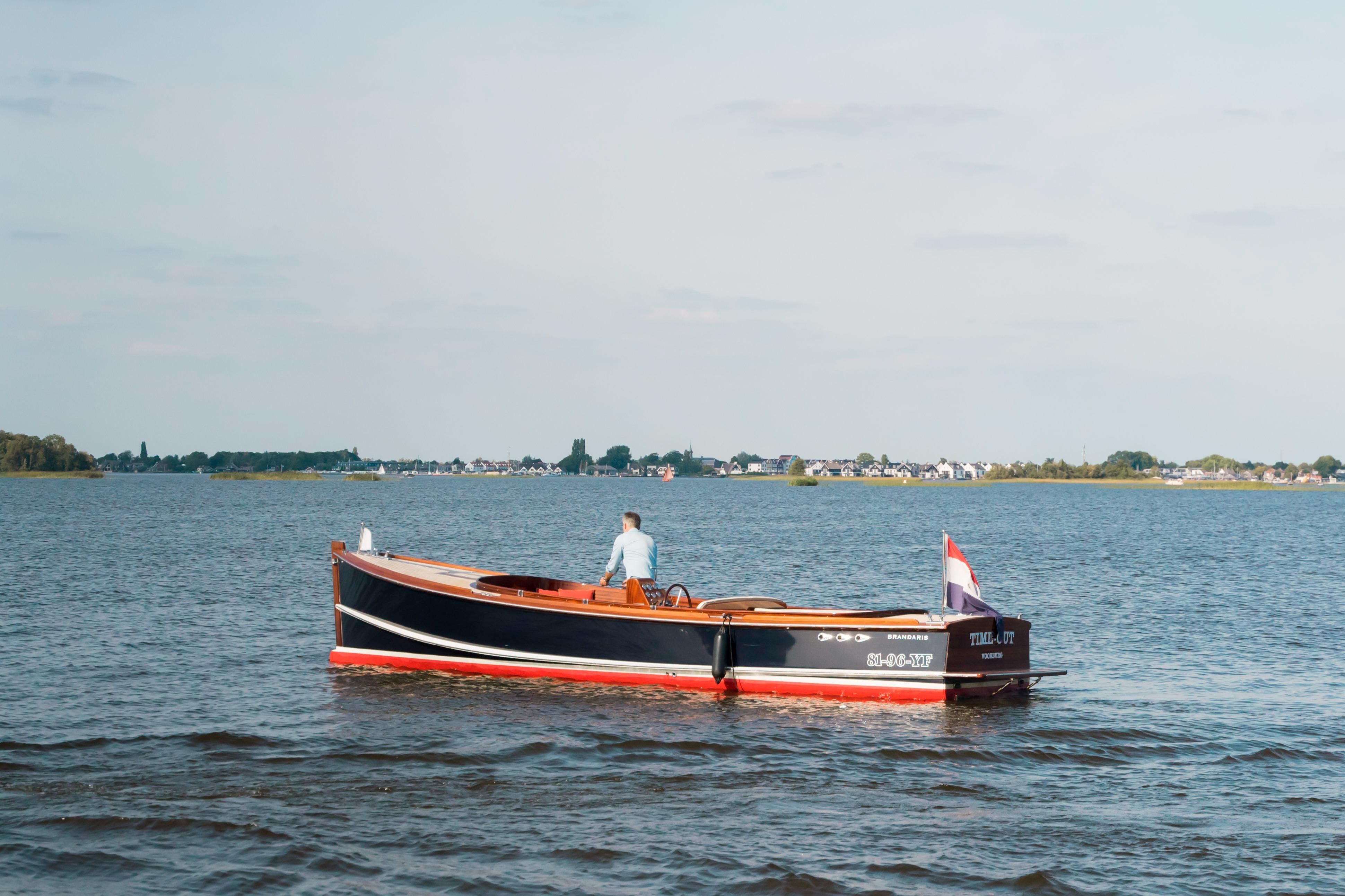 Brandaris Barkas 845 2003 – polyester sloep met overdekte historie - Foto 4