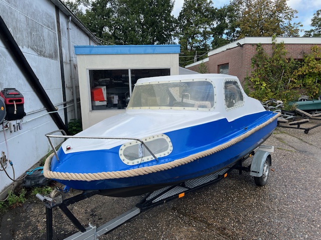 Sportboot 4,3m 2000 – compleet met trailer en motor - Foto 2