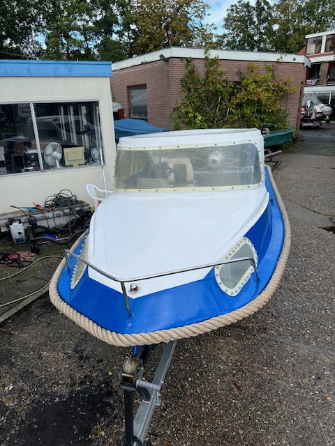 Sportboot 4,3m 2000 – compleet met trailer en motor - Foto 3