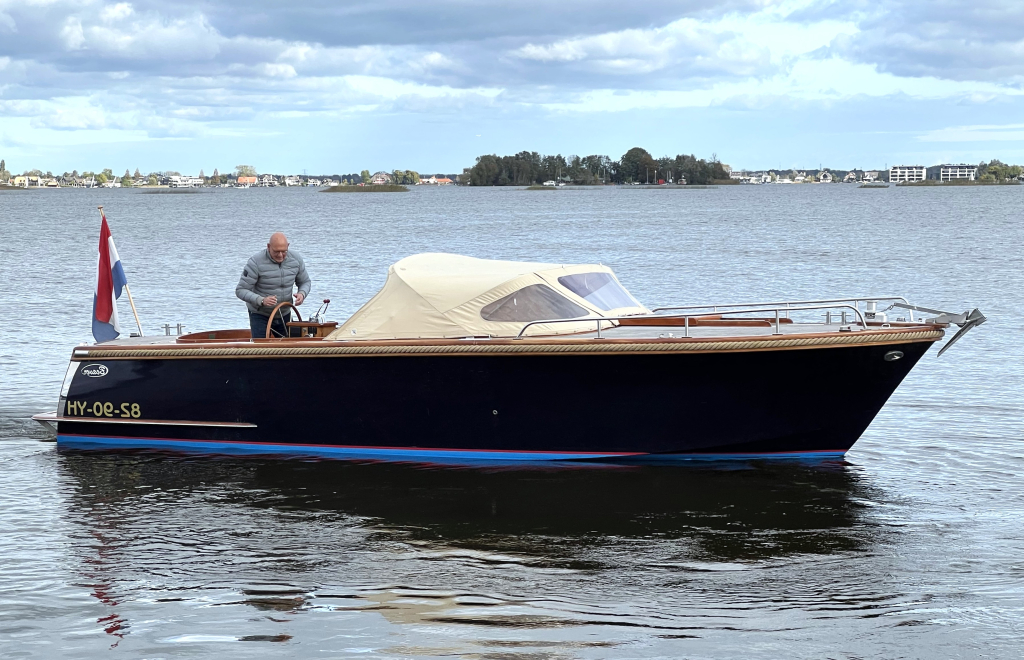 Beaver Yachts (uit 1998, 9m)