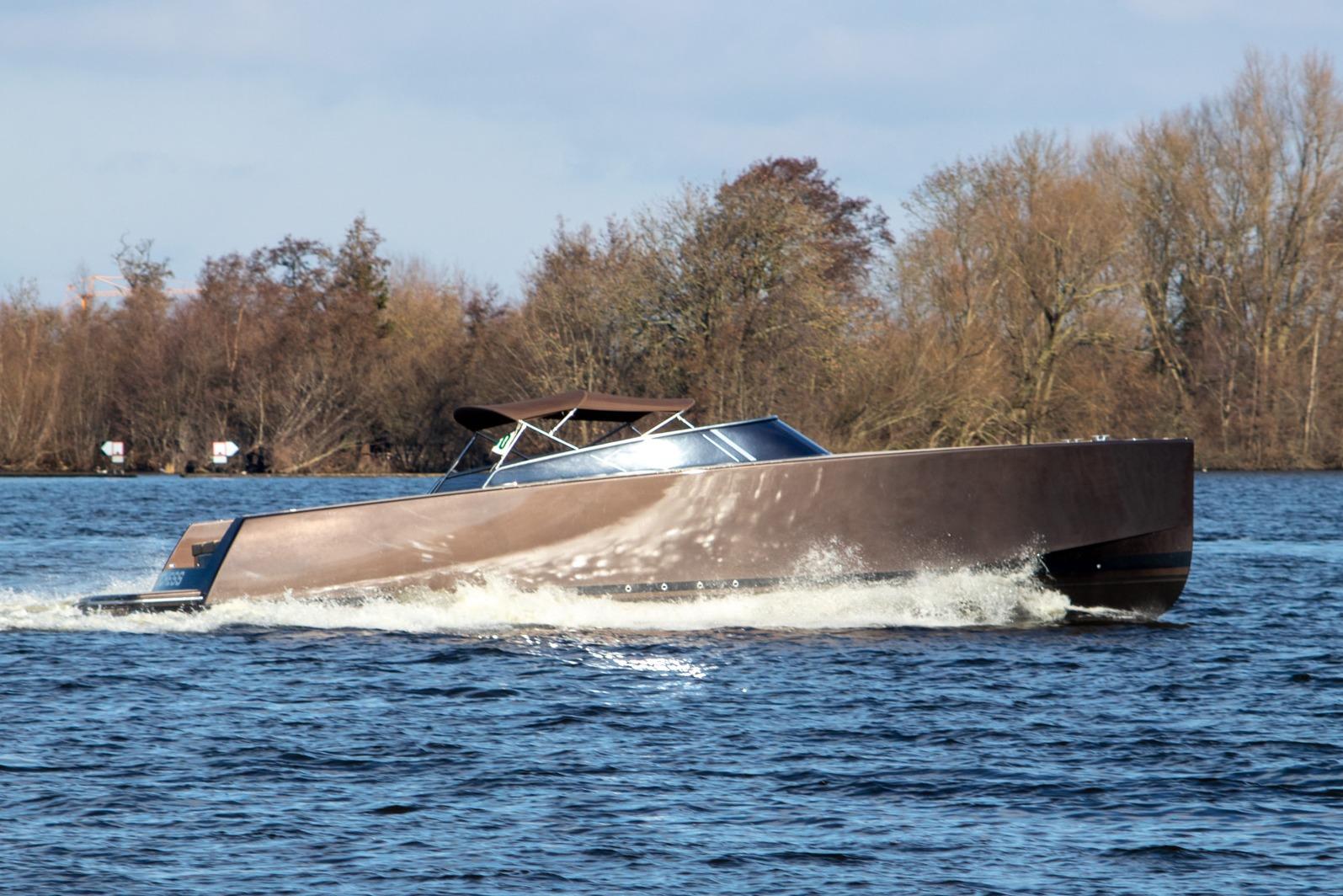 VanDutch 40 2009 – Frank Mulder Design met 520pk - Foto 6