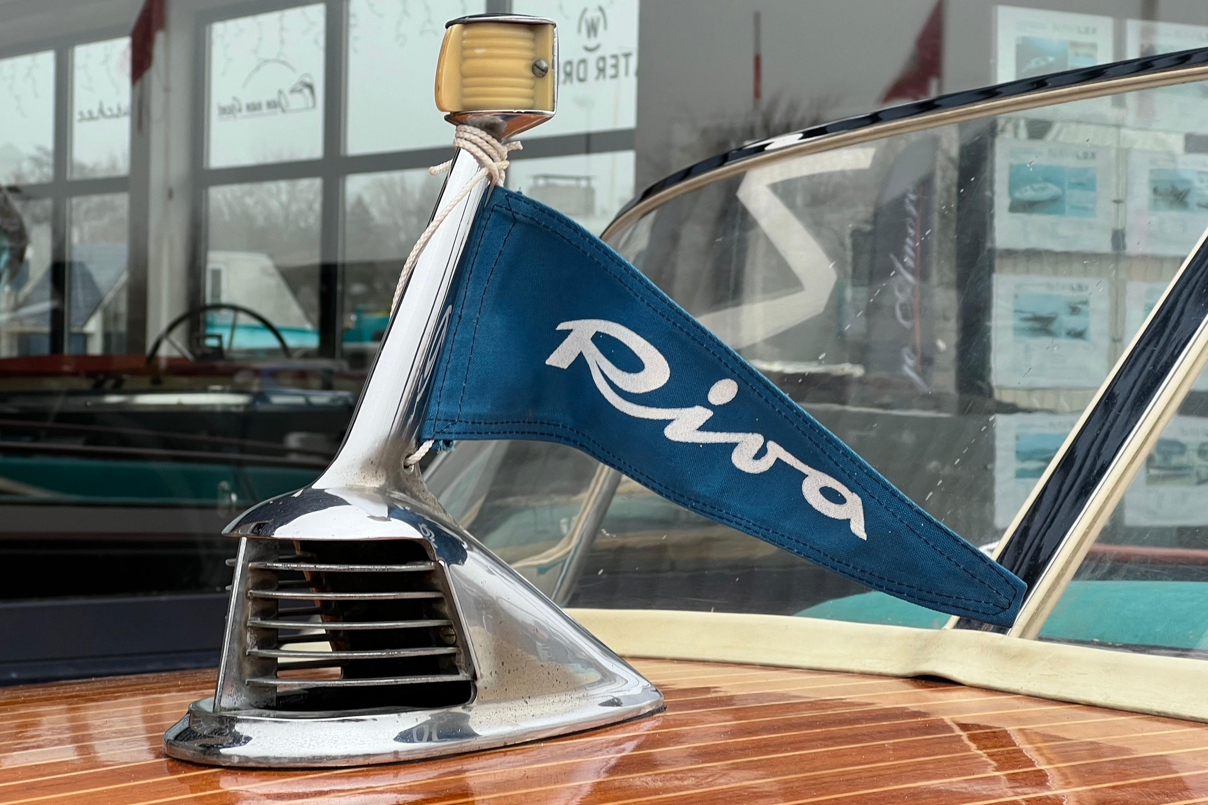 Riva Junior 1968 – gerestaureerde klassieker met V8 - Foto 8
