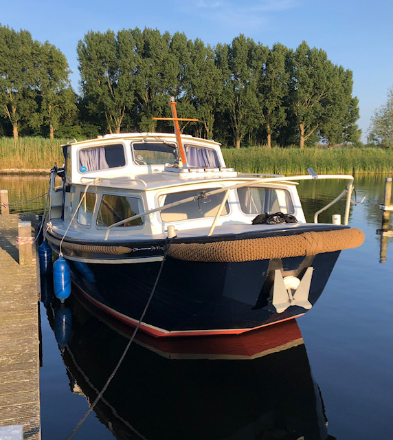 Van Leeuwenschouw AK 8,5 (1985) – ruime weekender met 5 slaappl.