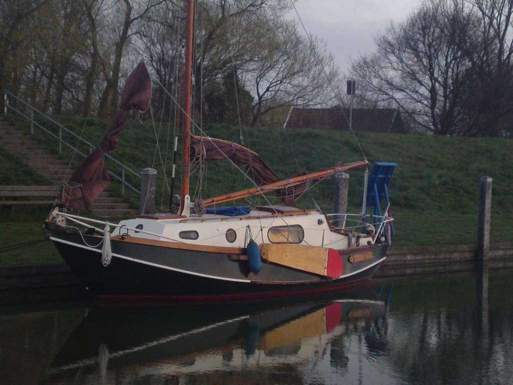 Baarda Zee Grundel 1979 – Platbodem met boegschroef - Foto 2