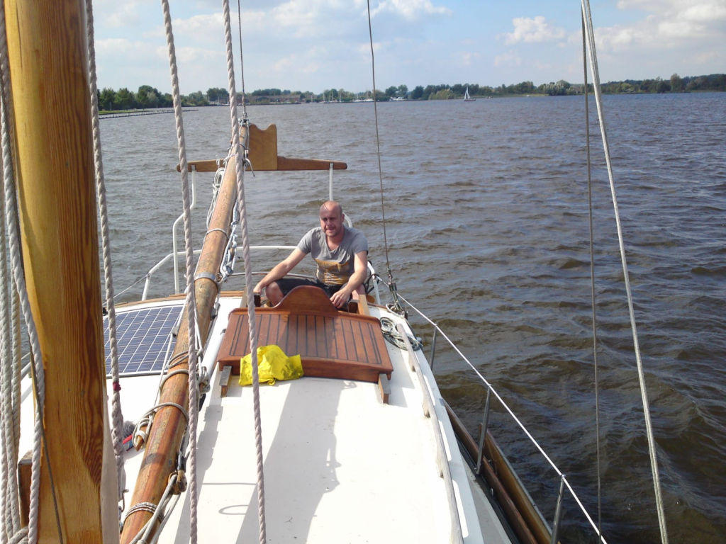 Baarda Zee Grundel 1979 – Platbodem met boegschroef - Foto 15