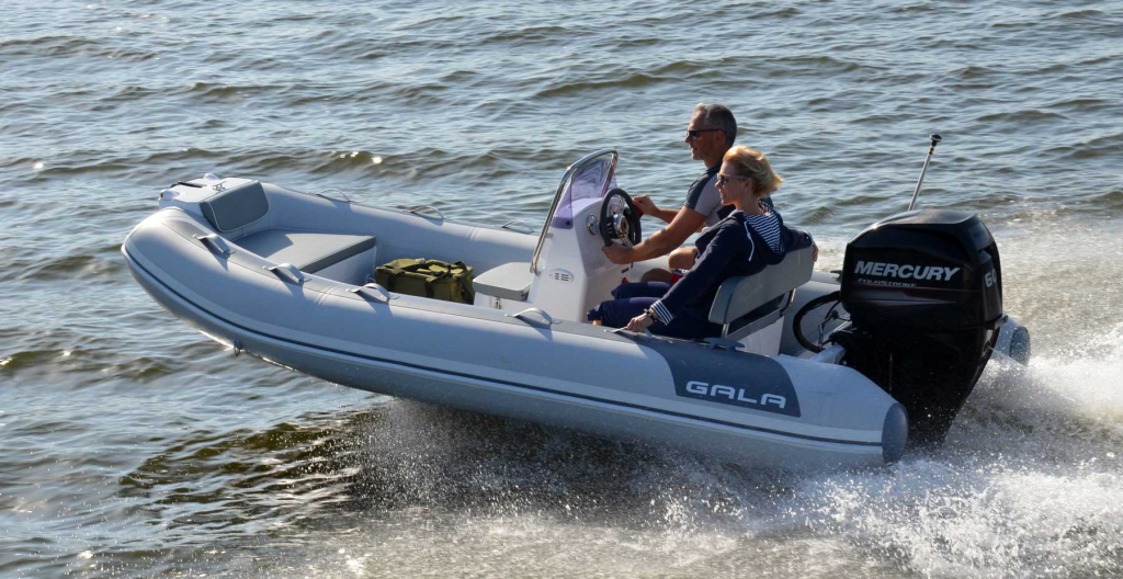 Gala A360l motor naar keuze 8/40pk Honda.