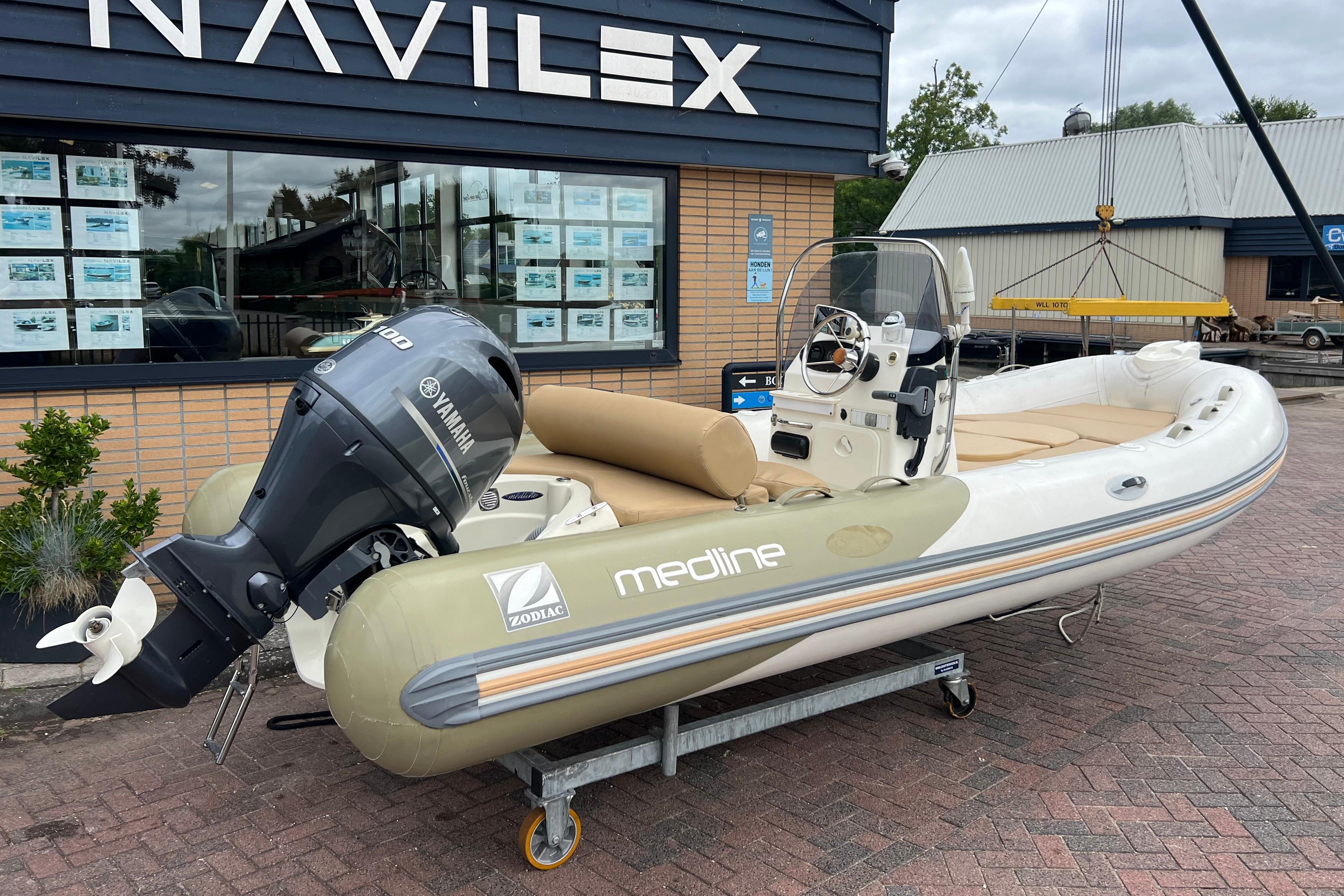 RIB Zodiac Medline 550 2011 – Vrijwel nieuwe motor - Foto 2