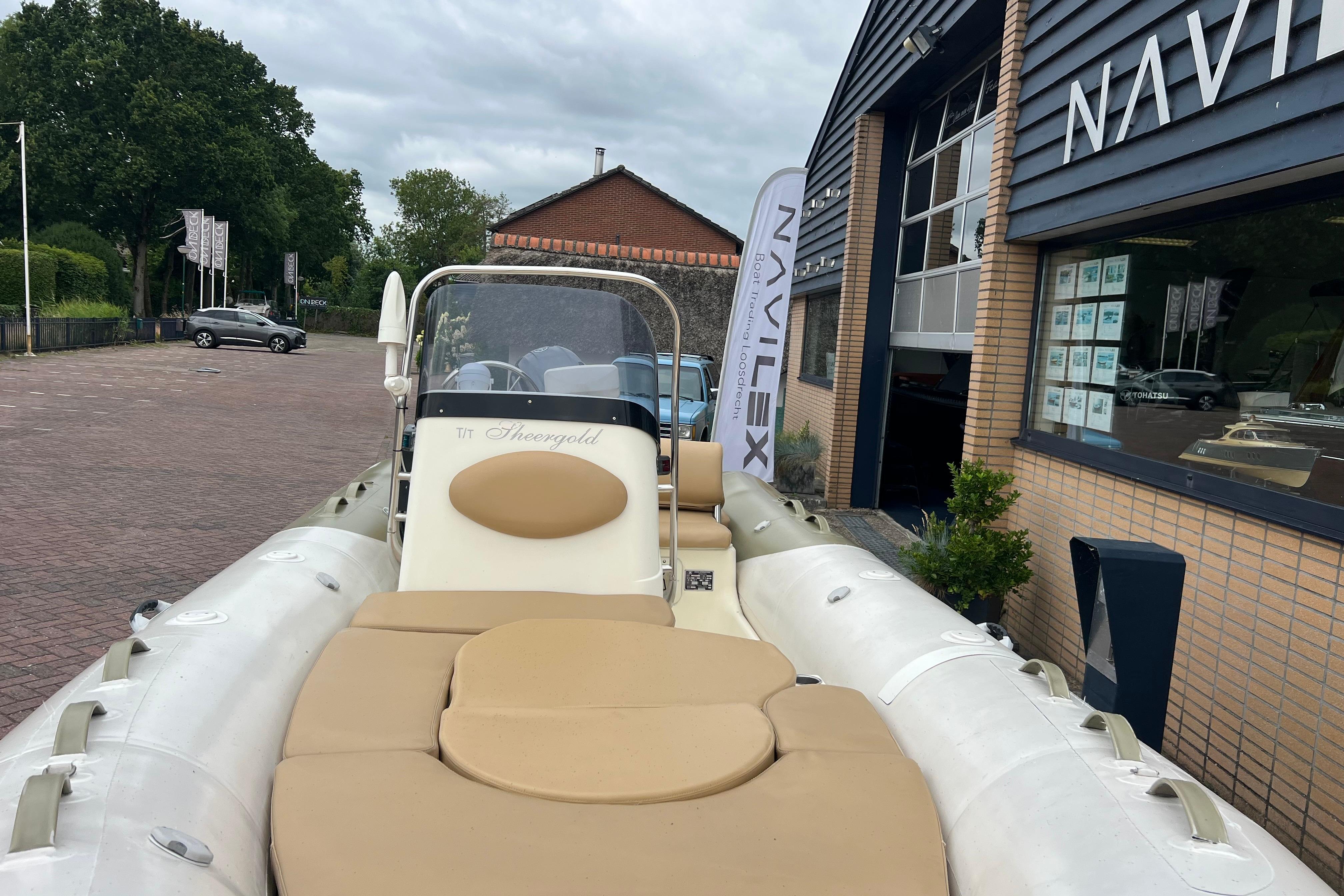 RIB Zodiac Medline 550 2011 – Vrijwel nieuwe motor - Foto 4