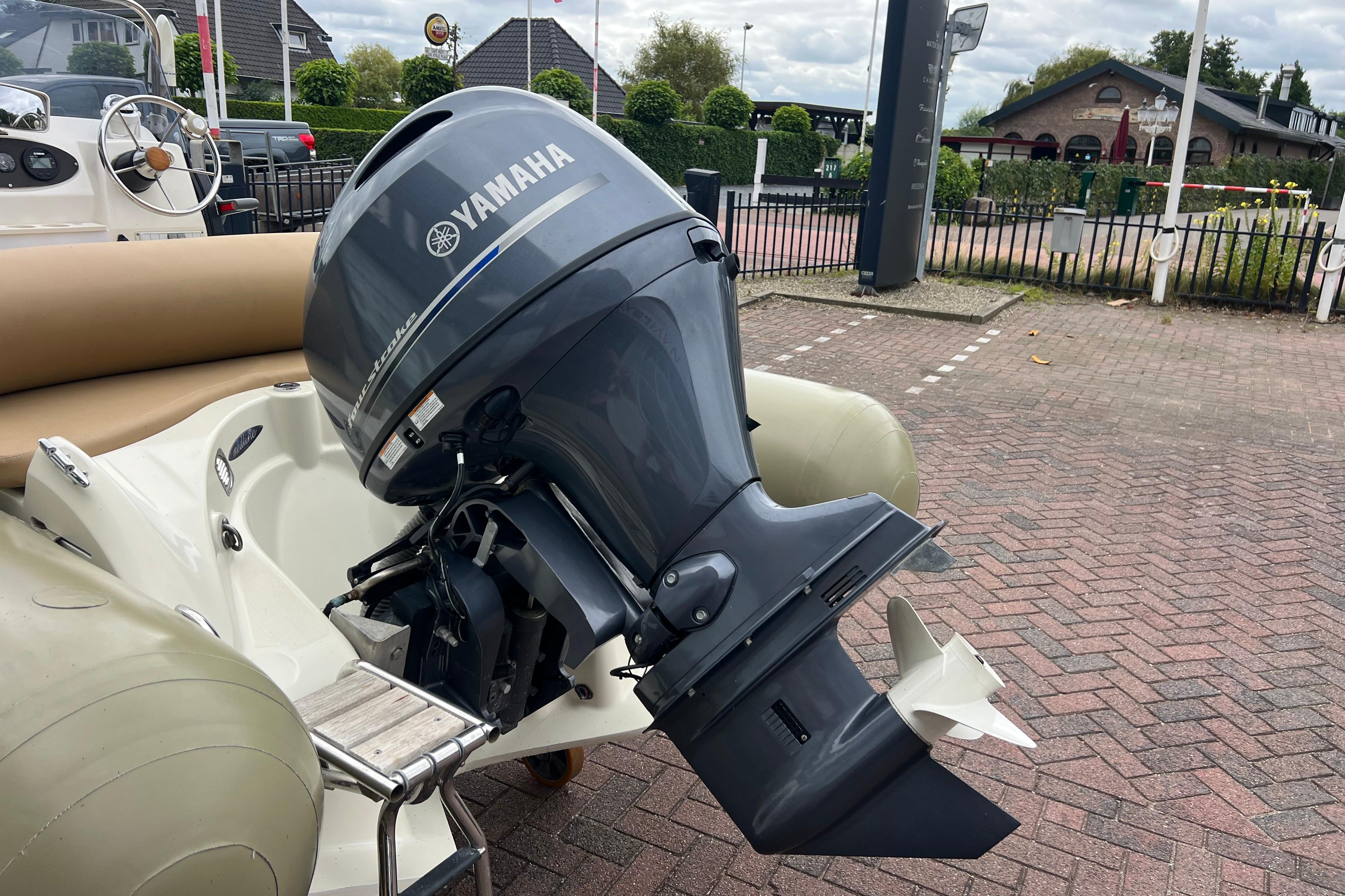 RIB Zodiac Medline 550 2011 – Vrijwel nieuwe motor - Foto 10