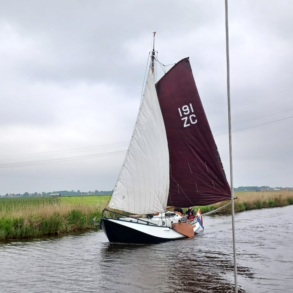 Tholense Schouw 1961 – Goed onderhouden platbodem met werf-historie - Foto 1