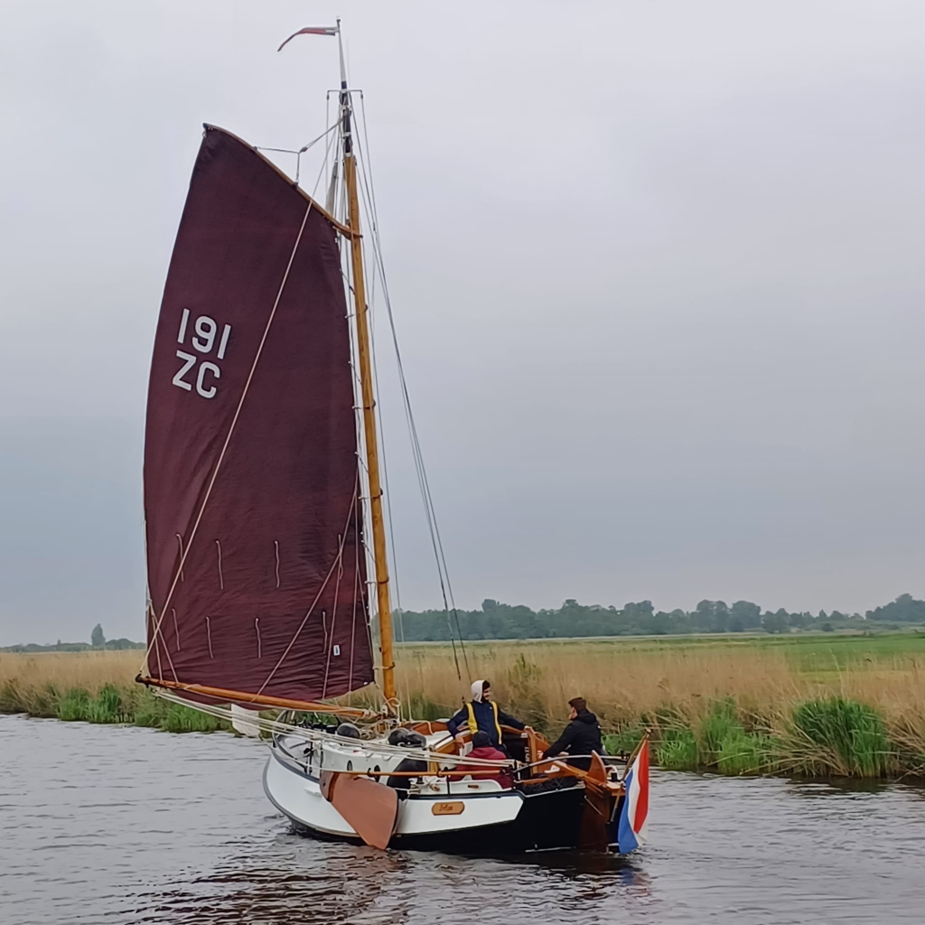 Tholense Schouw 1961 – Goed onderhouden platbodem met werf-historie - Foto 4