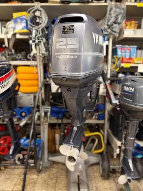Yamaha 25pk 4-takt buitenboordmotor – elektrische start - Foto 2