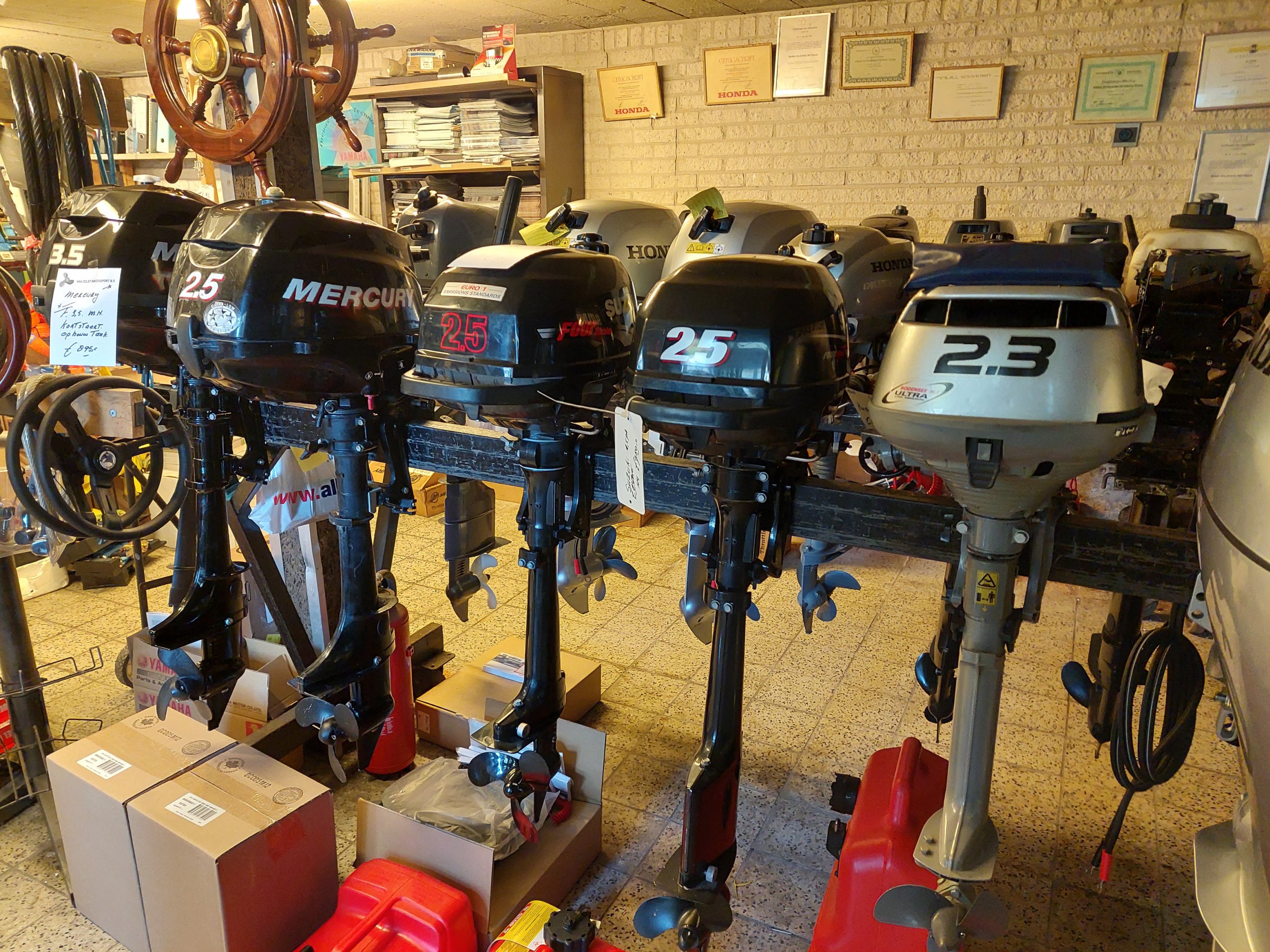 Buitenboordmotoren 2,3-30 pk – vanaf €495 - Foto 1
