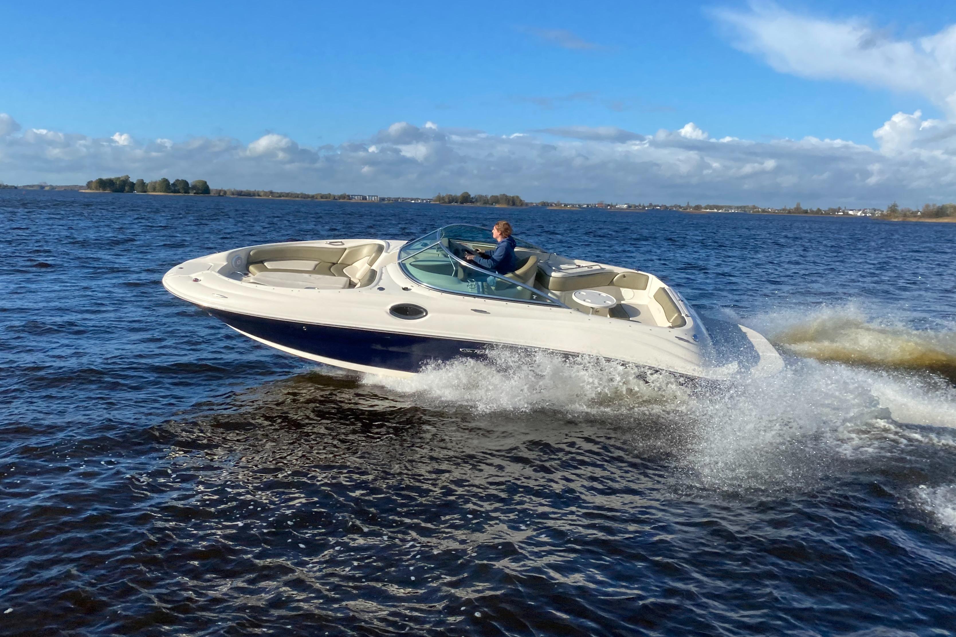 Sea Ray 240 Sundeck 2005 – Bowrider met 499 motoruren - Foto 5