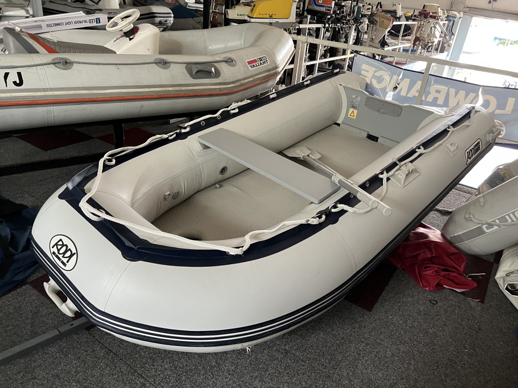 Rodi 320 rubberboot 2010 – compleet met accessoires - Foto 2