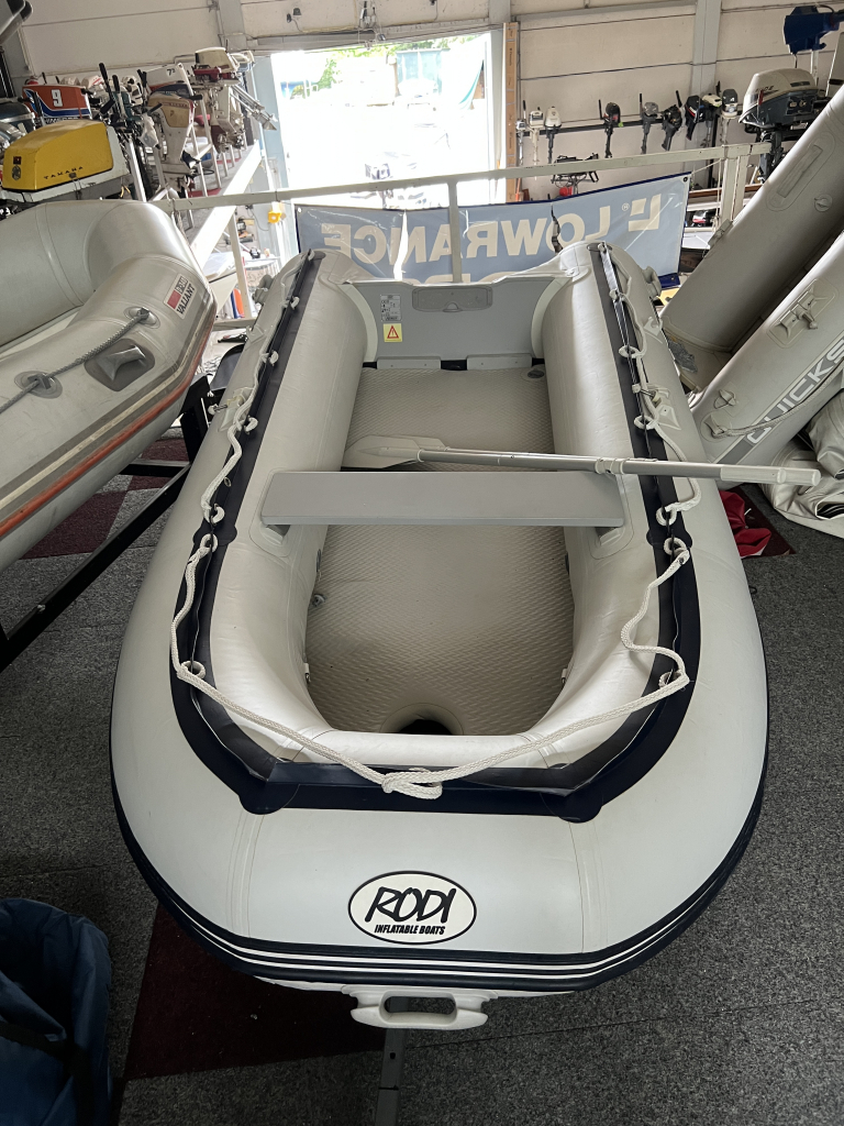 Rodi 320 rubberboot 2010 – compleet met accessoires - Foto 4