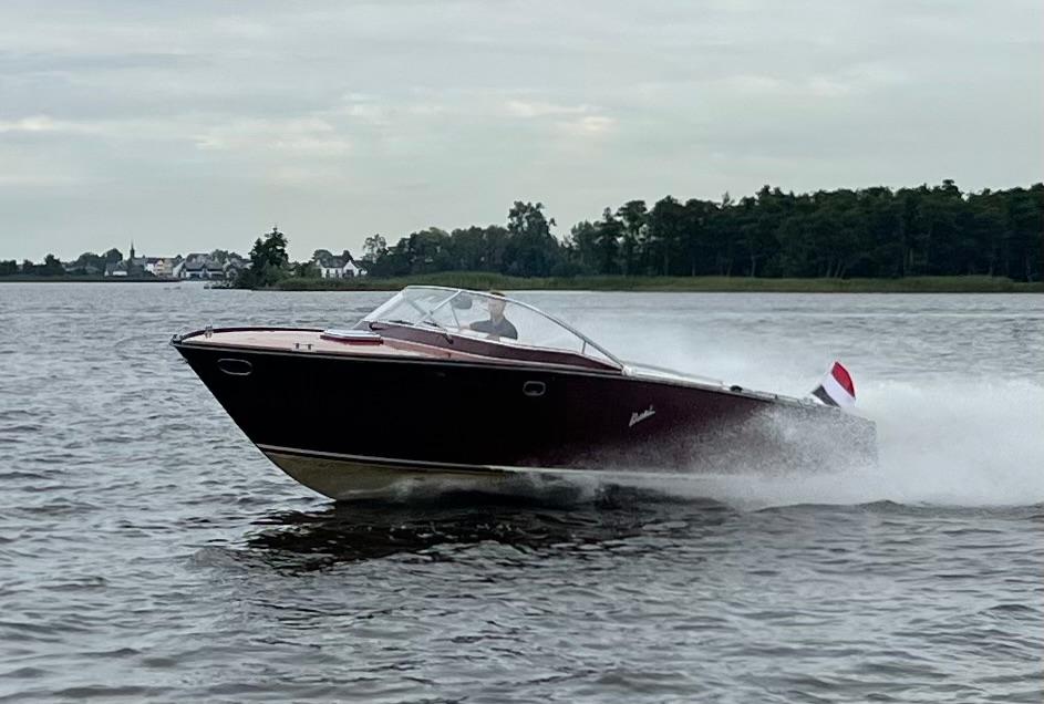 Boesch 850 Runabout Deluxe 1991 – houten klassieker met 604 pk - Foto 2