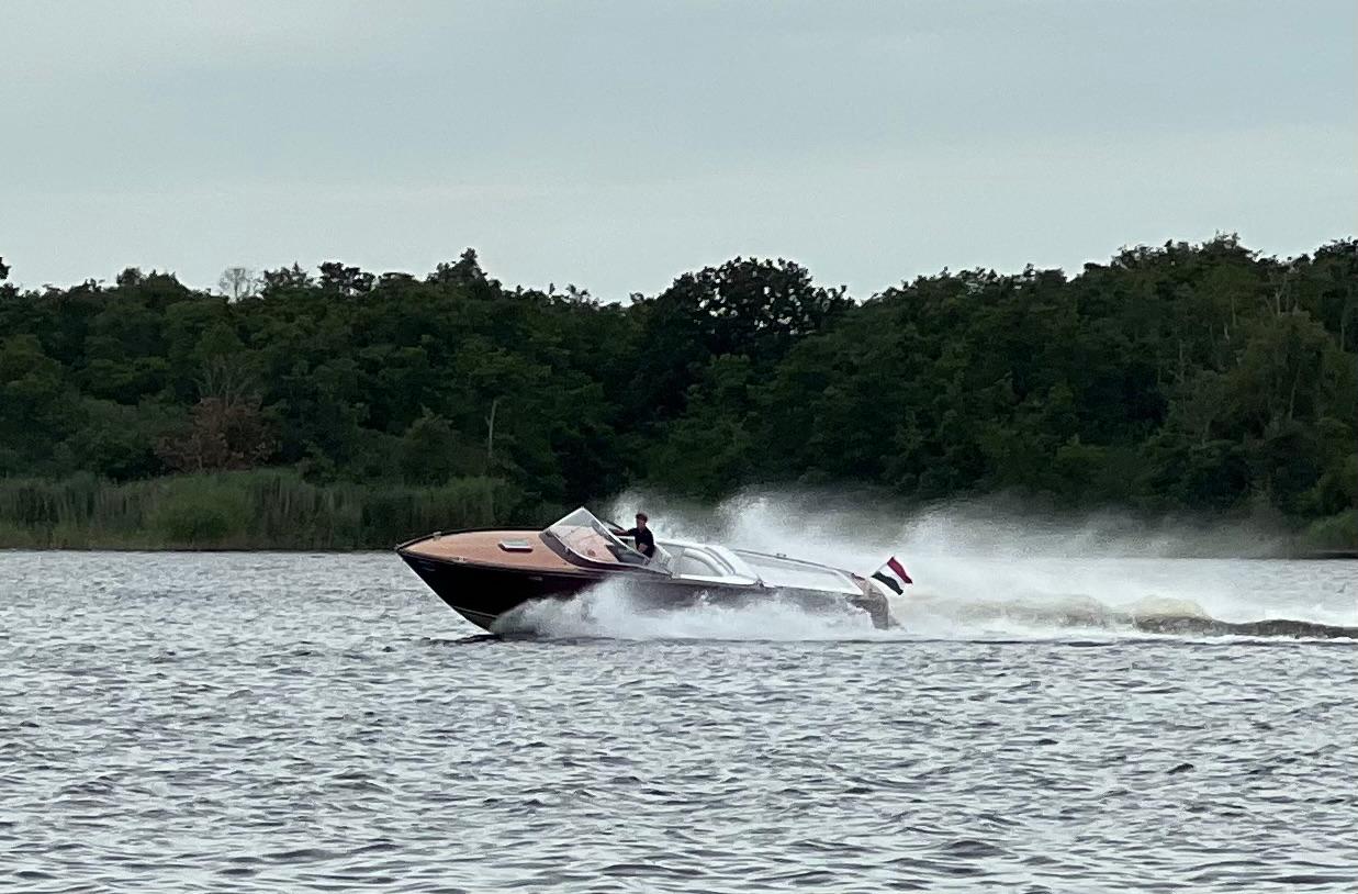 Boesch 850 Runabout Deluxe 1991 – houten klassieker met 604 pk - Foto 14